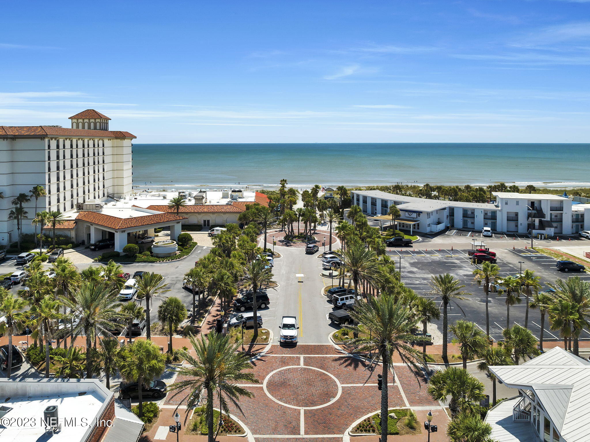901 OCEAN Boulevard, 33
