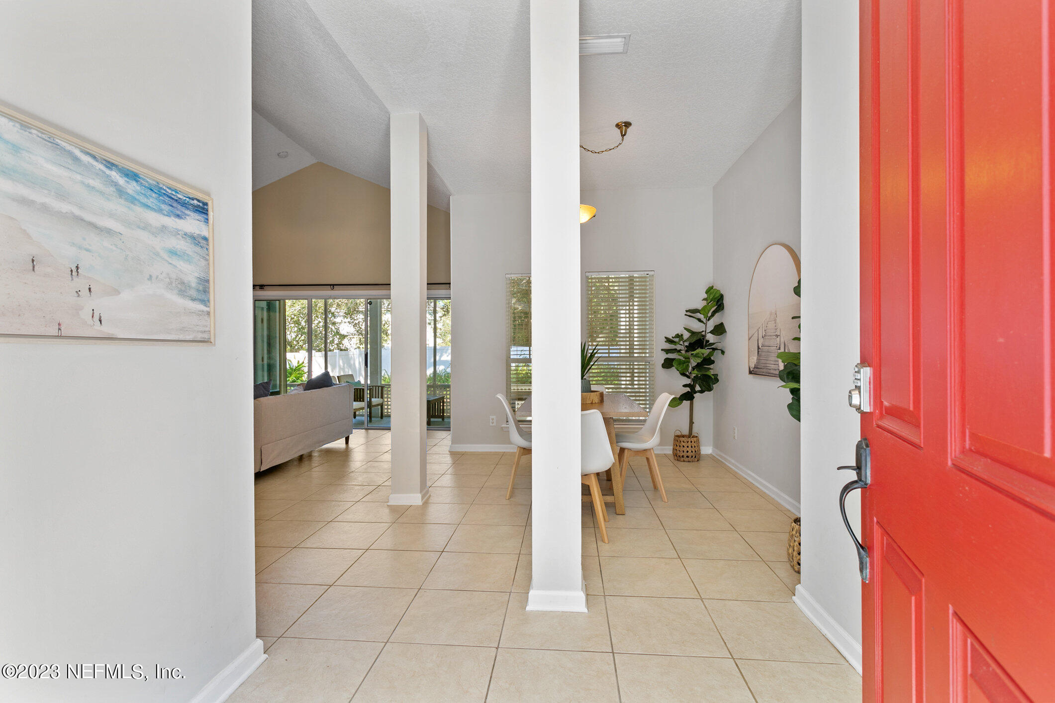 2009 PARADISE OAKS Court