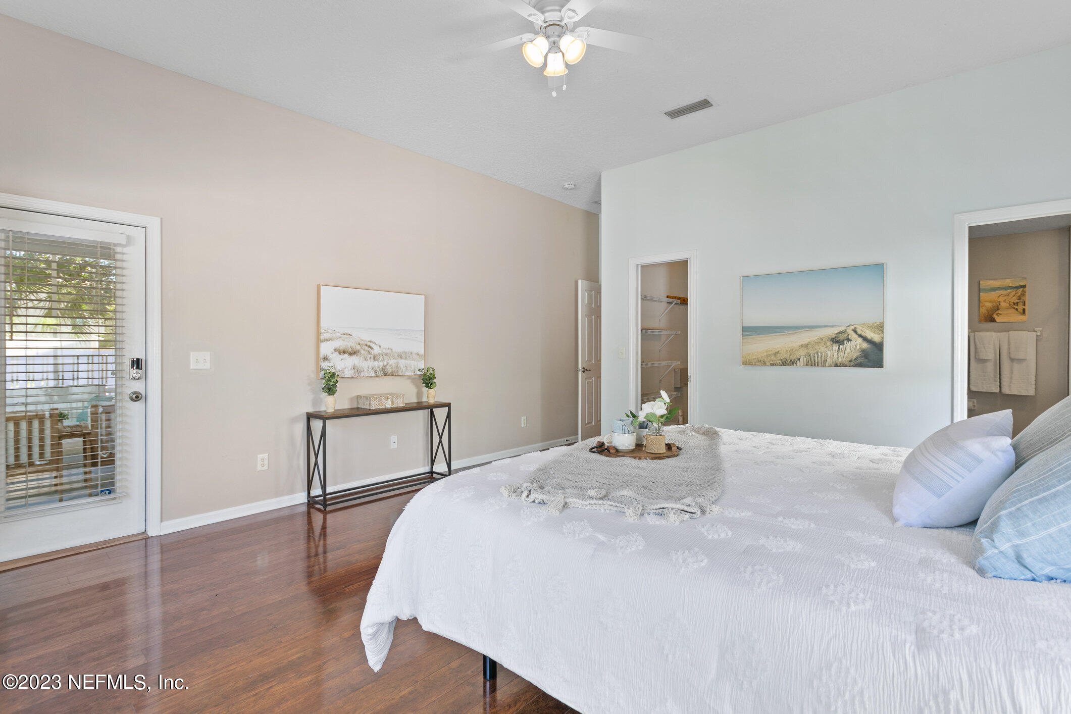 2009 PARADISE OAKS Court