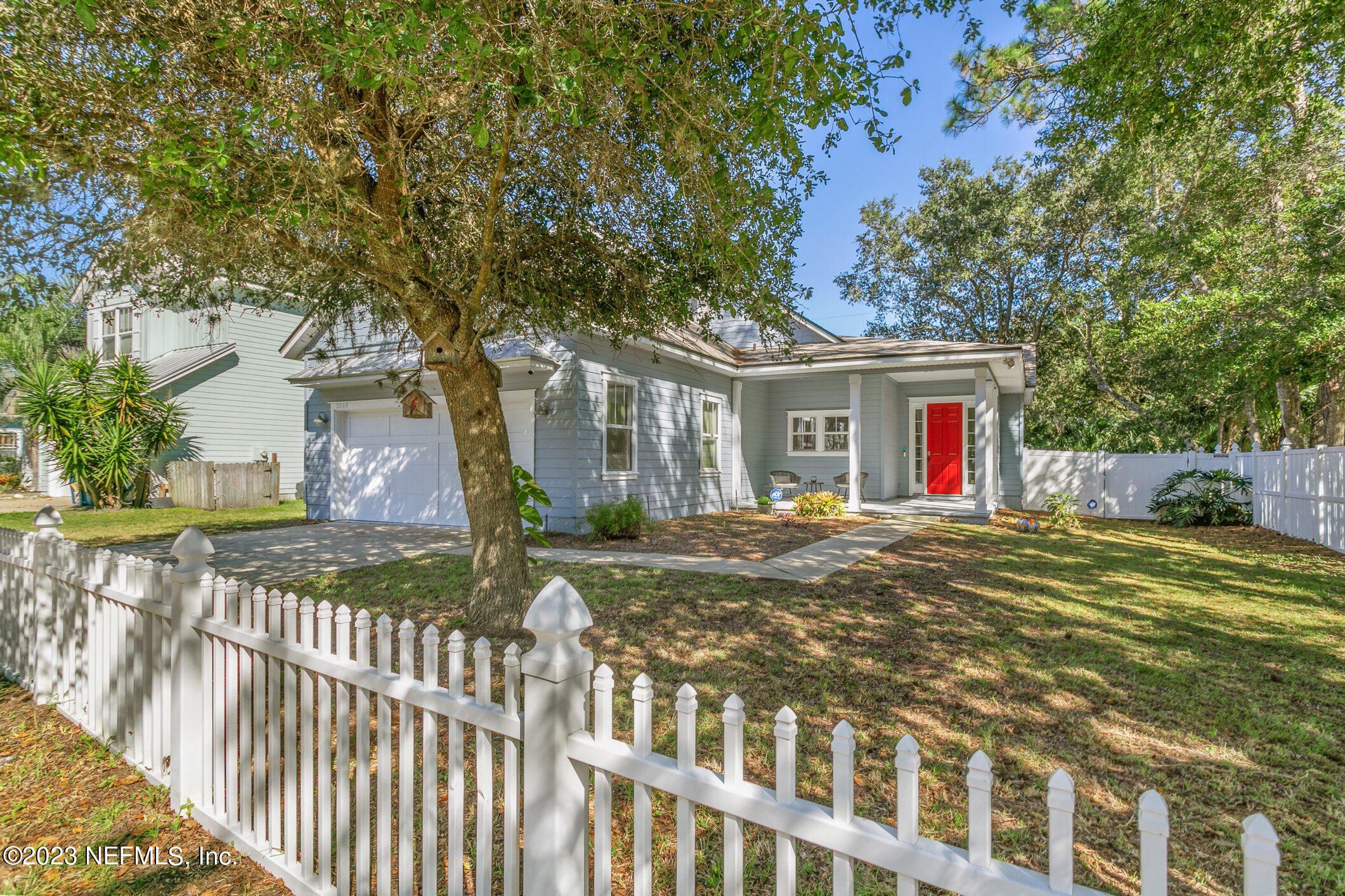 2009 PARADISE OAKS Court