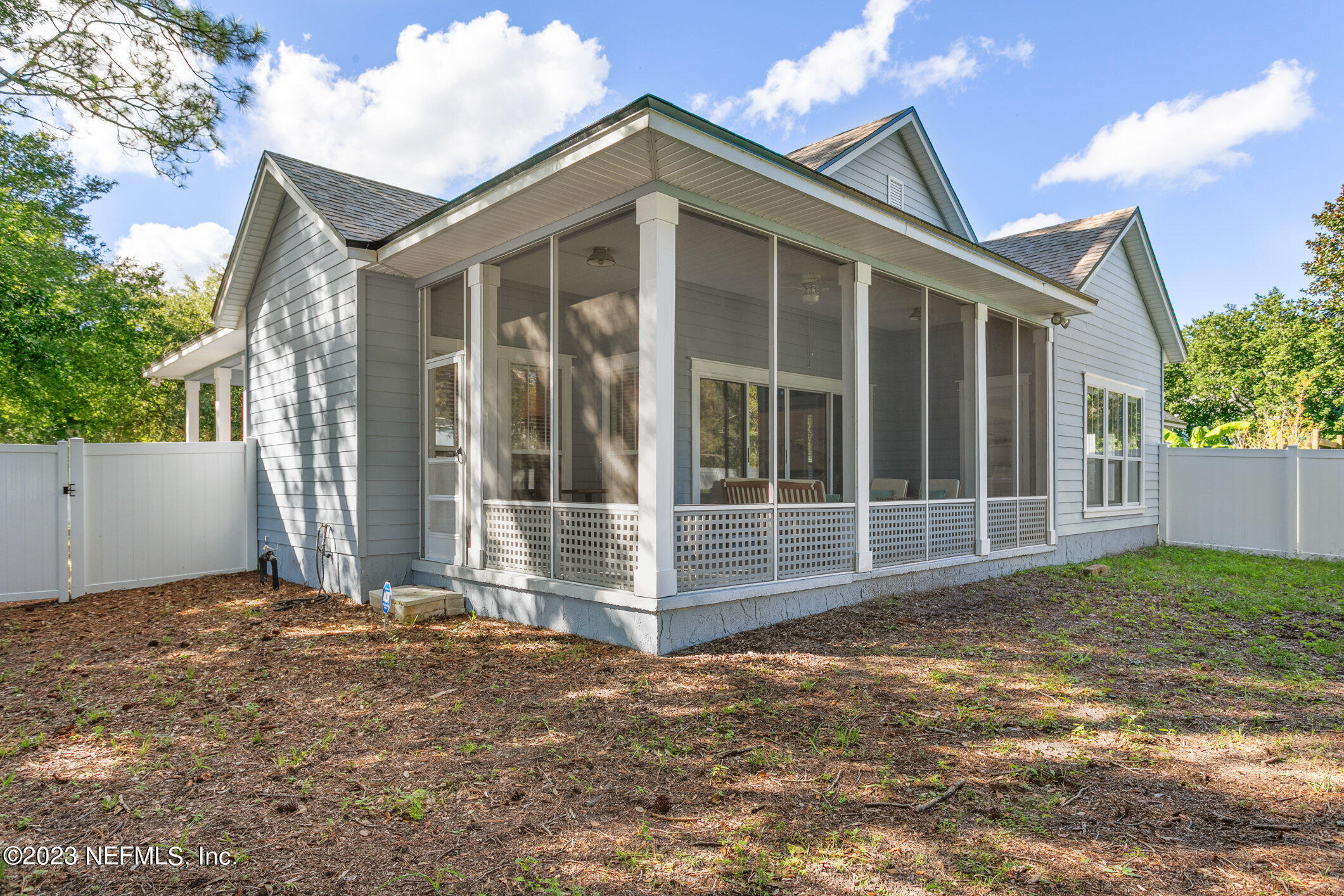 2009 PARADISE OAKS Court