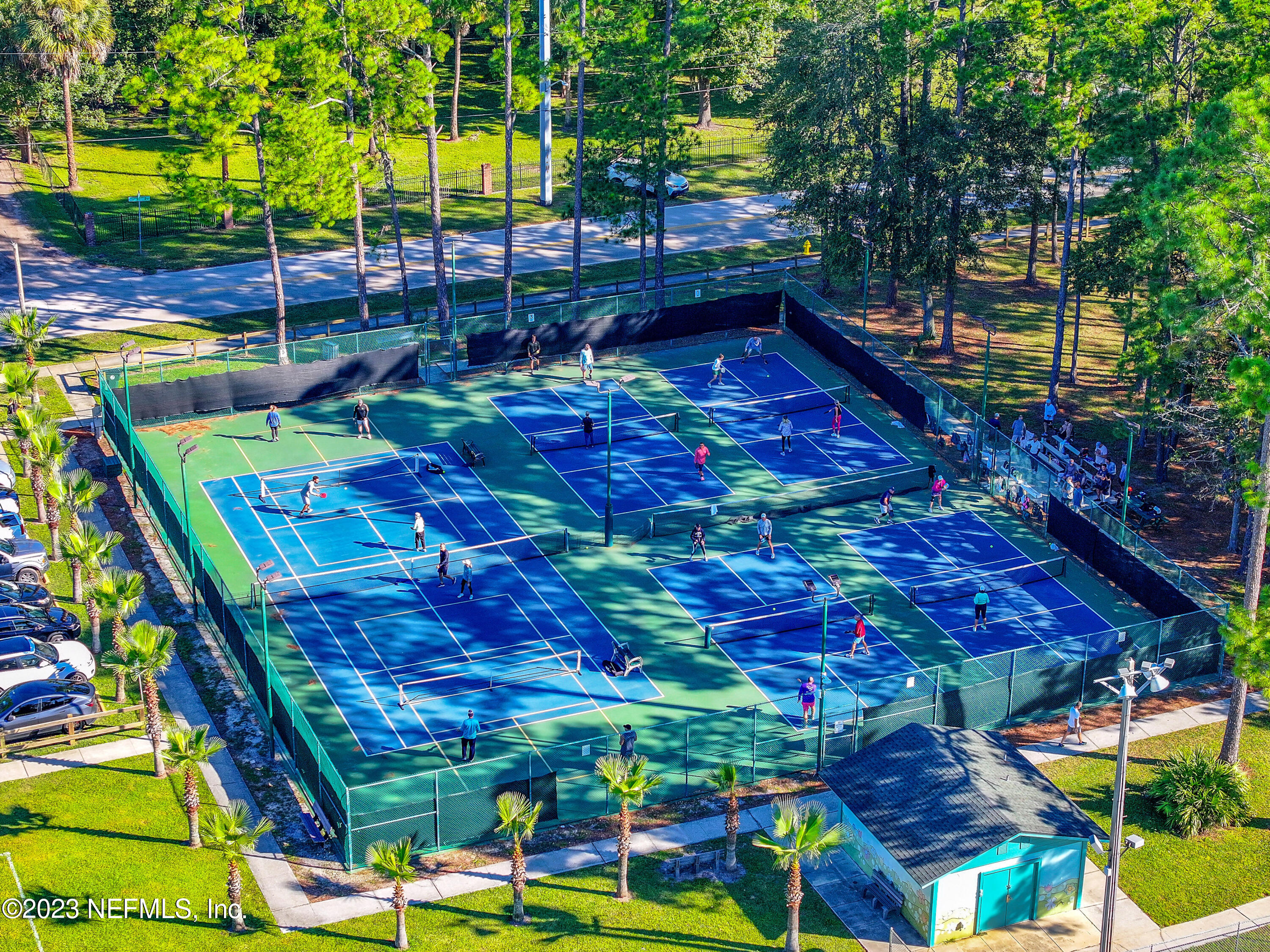 2009 PARADISE OAKS Court