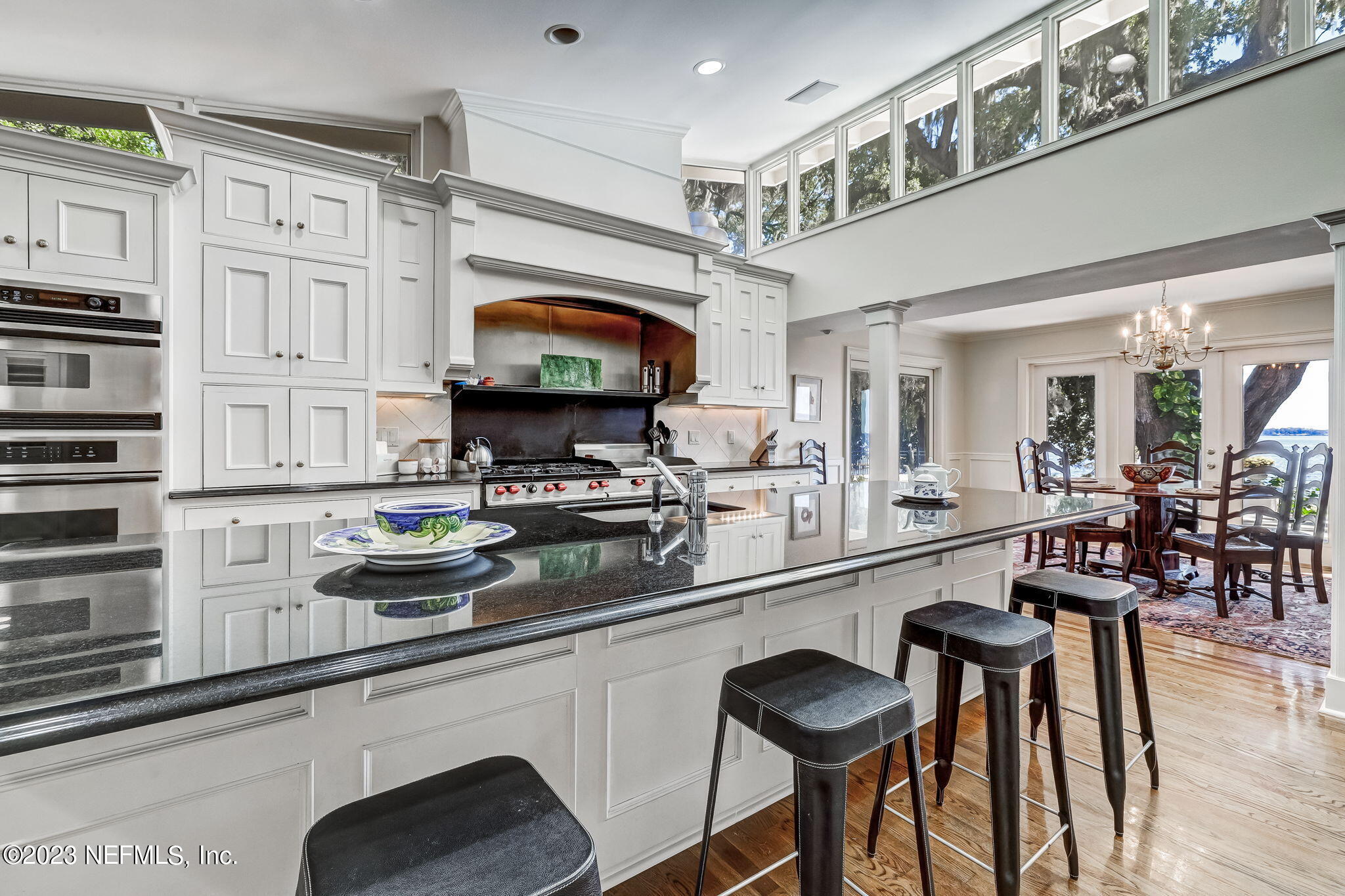 2681 HOLLY POINT Road E