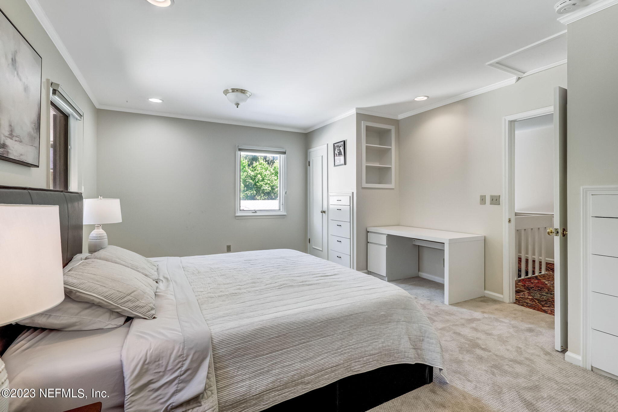 2681 HOLLY POINT Road E