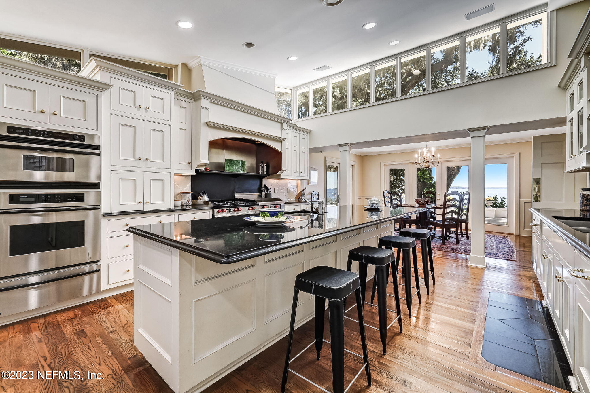 2681 HOLLY POINT Road E