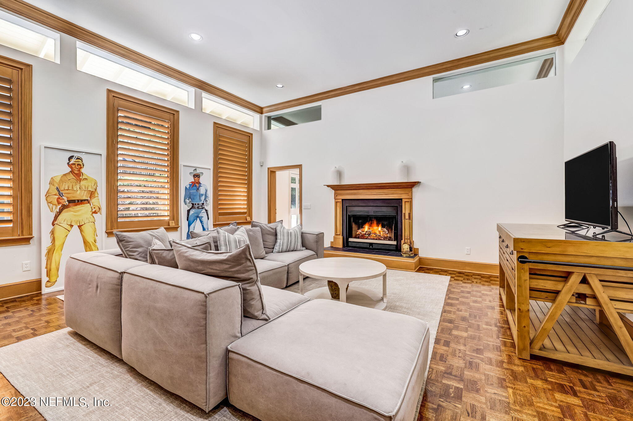 2681 HOLLY POINT Road E