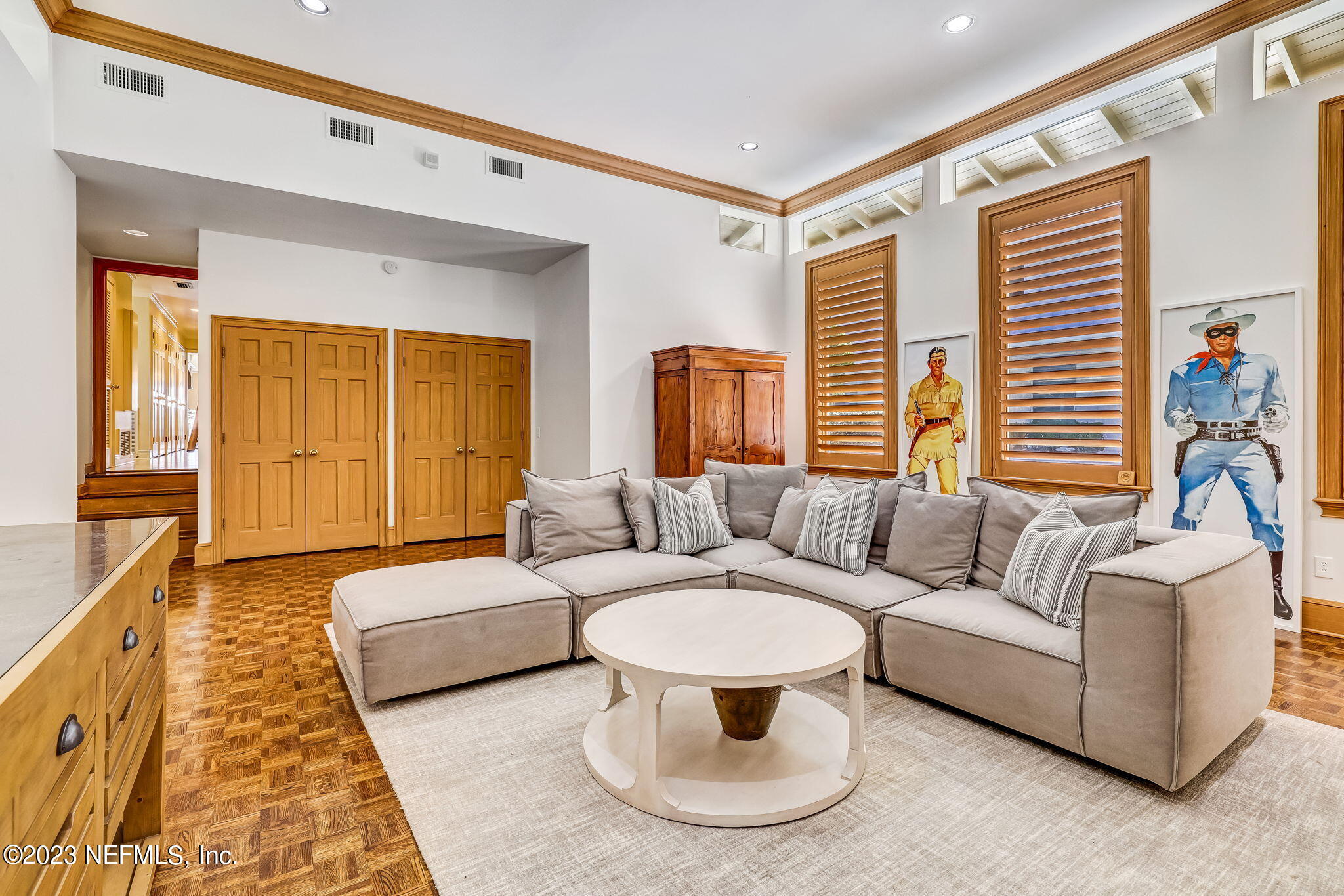 2681 HOLLY POINT Road E