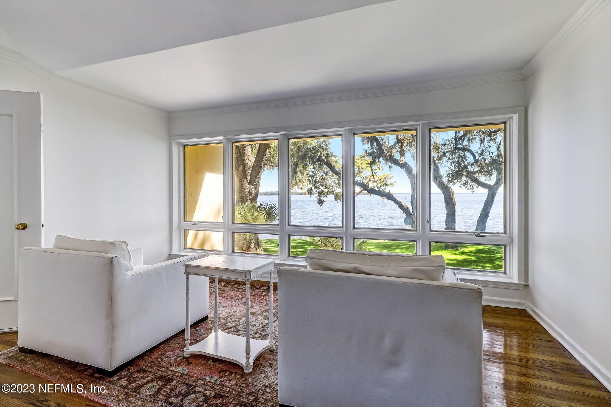 2681 HOLLY POINT Road E