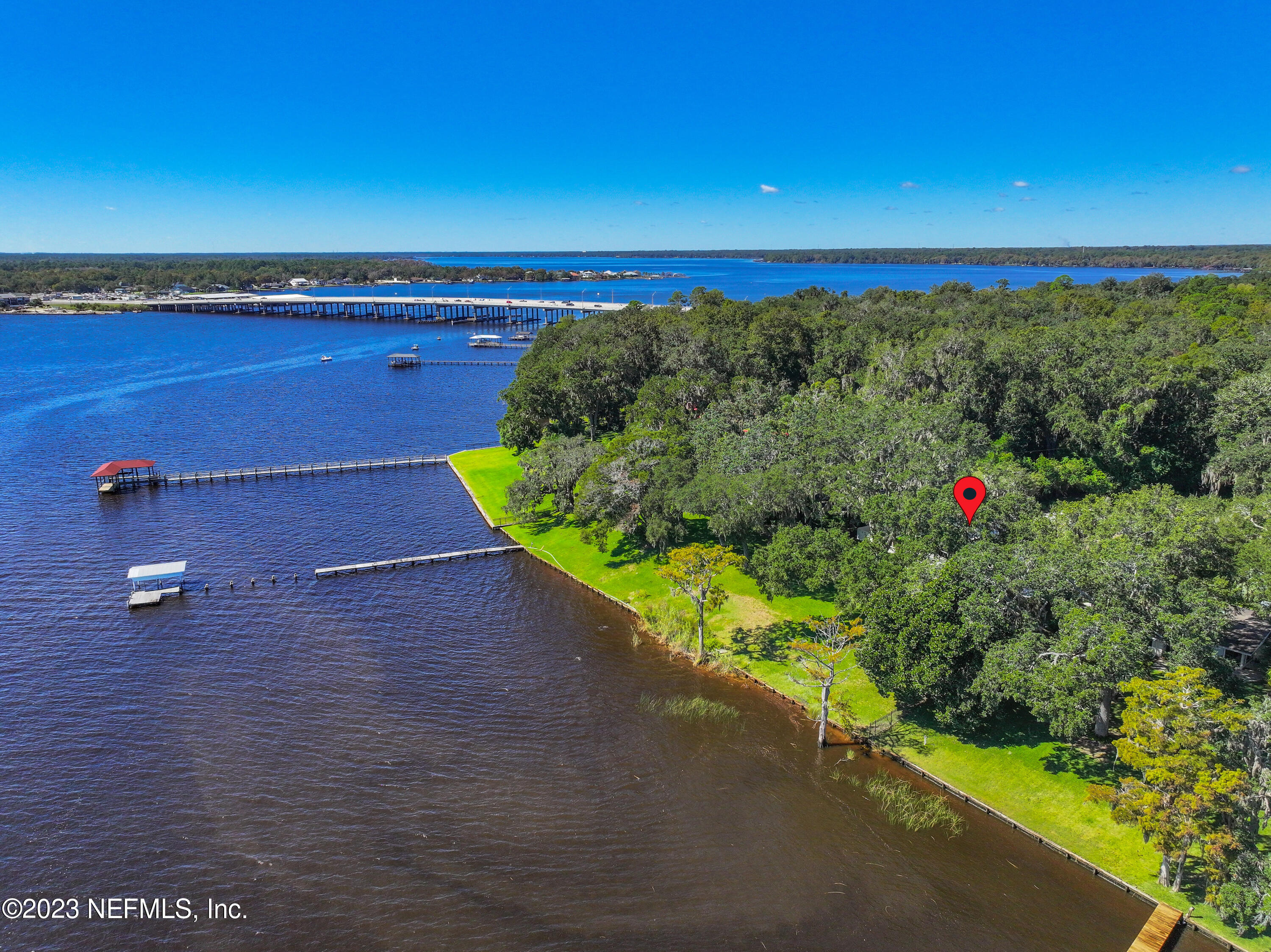 2681 HOLLY POINT Road E