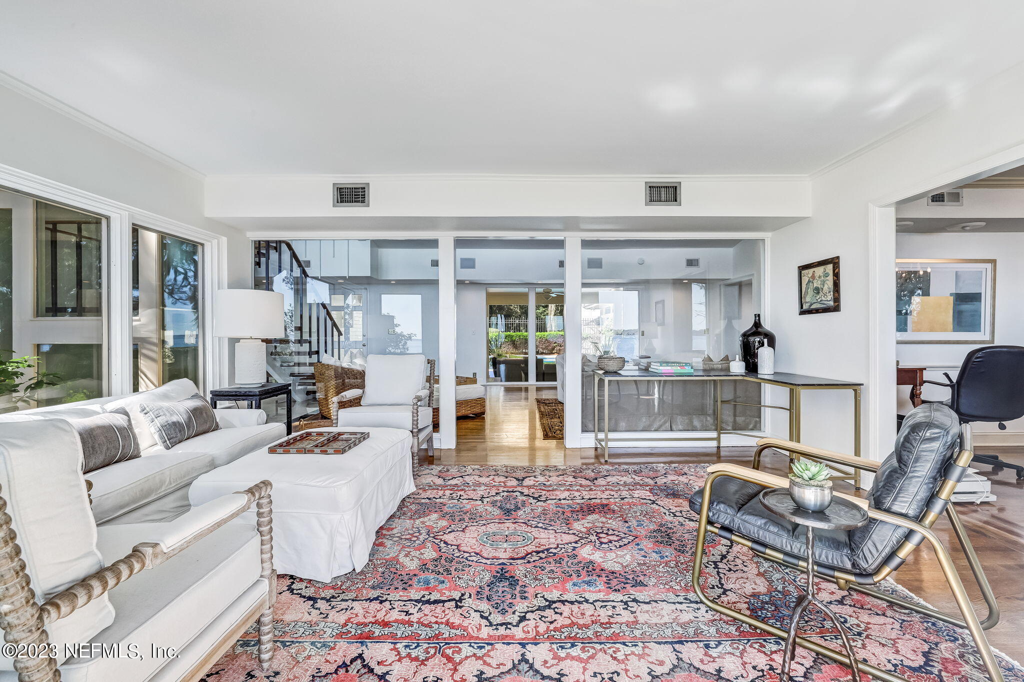 2681 HOLLY POINT Road E