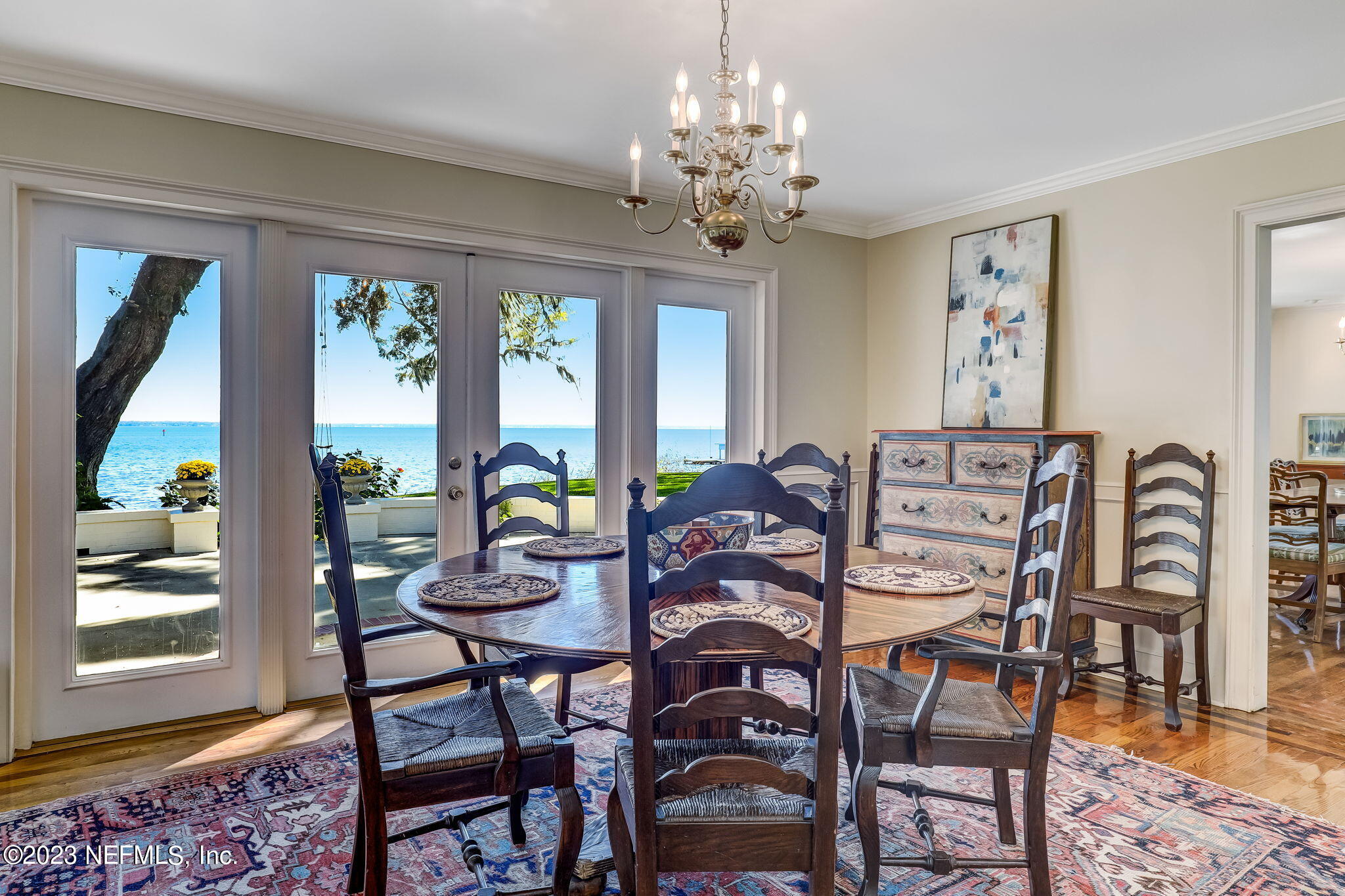 2681 HOLLY POINT Road E