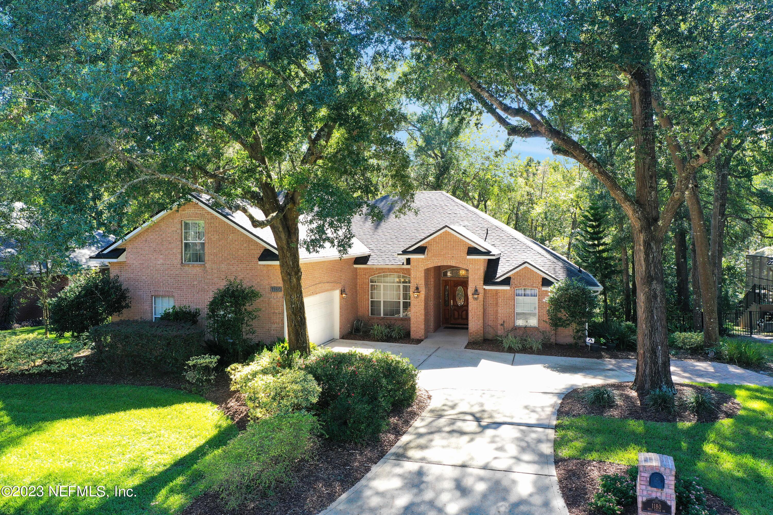 1180 MILL CREEK Drive
