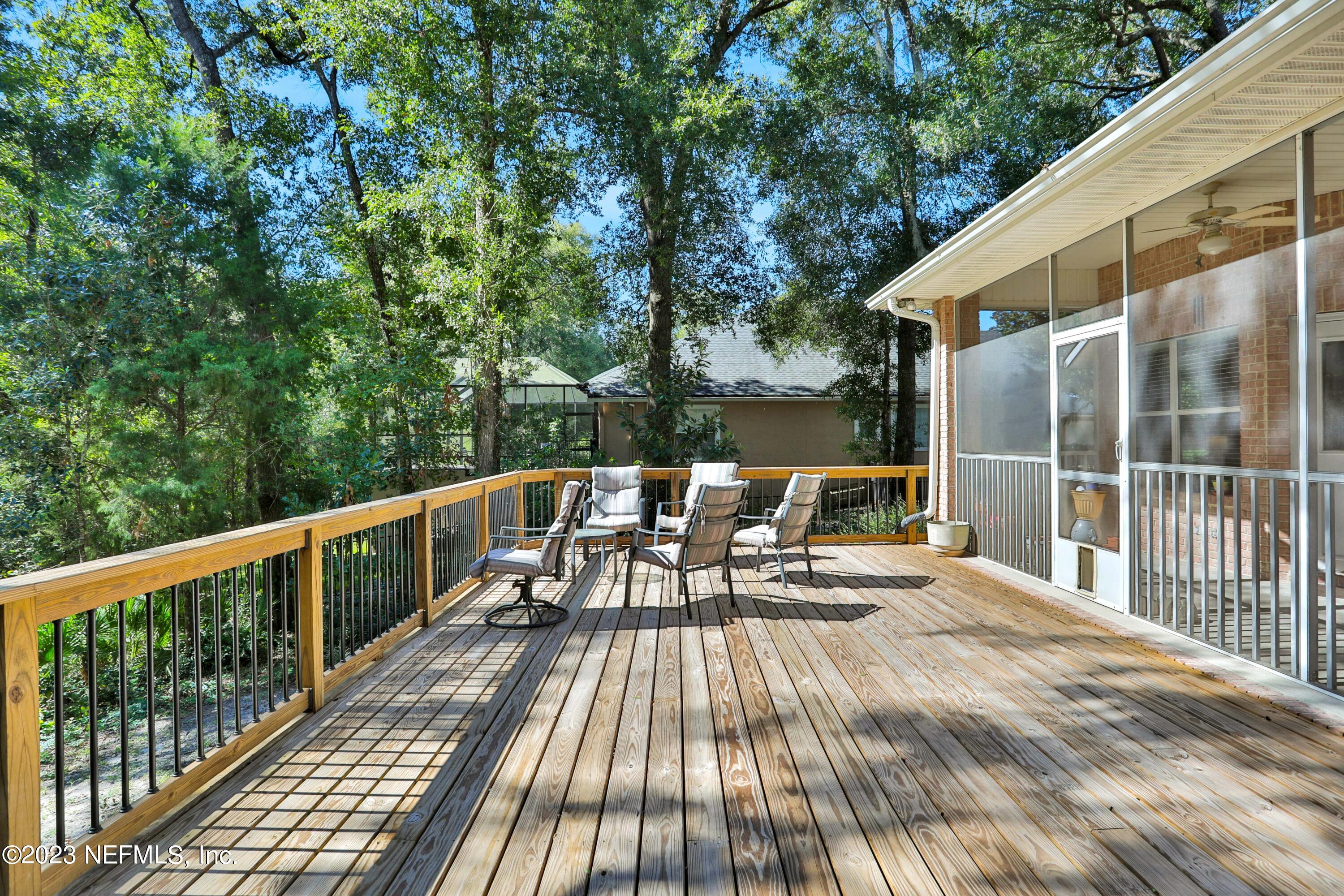 1180 MILL CREEK Drive