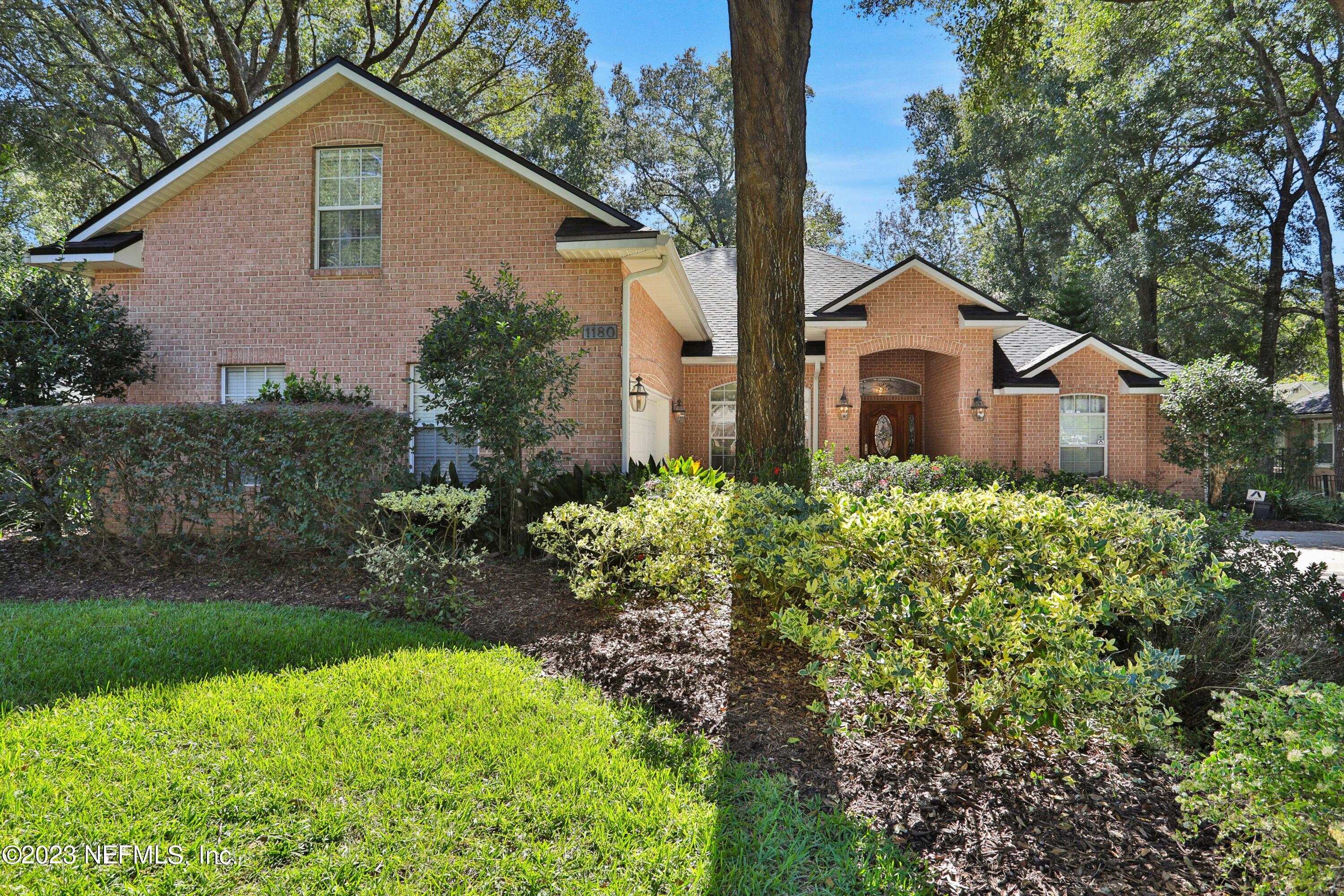 1180 MILL CREEK Drive