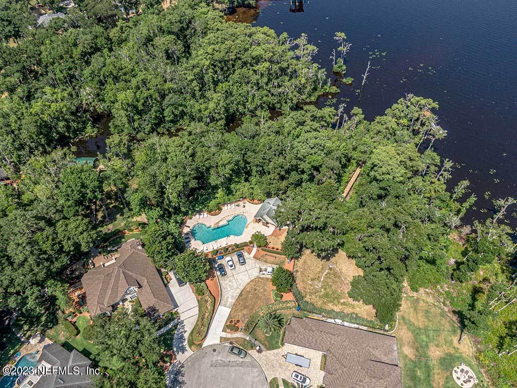 1180 MILL CREEK Drive