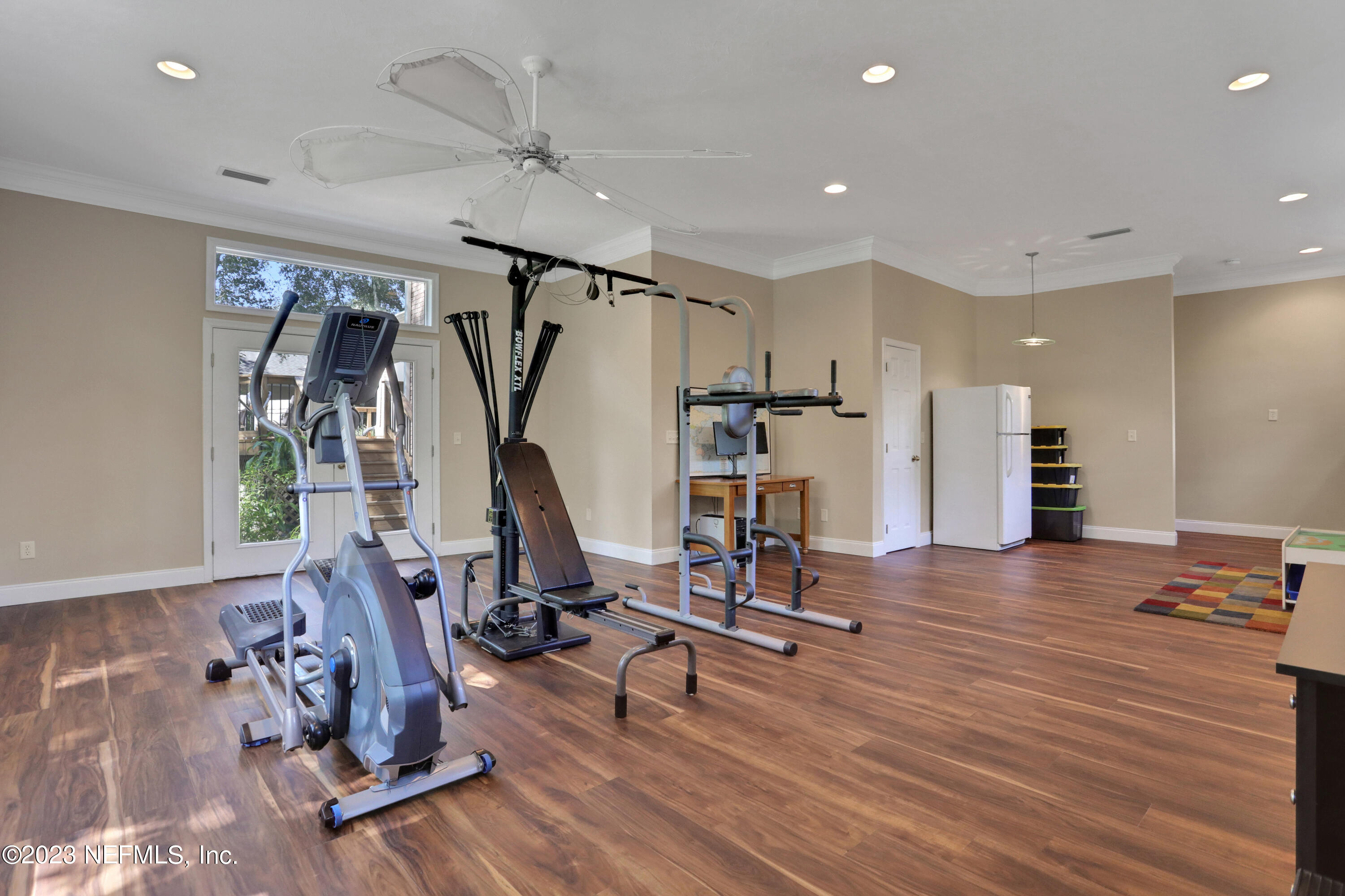 1180 MILL CREEK Drive