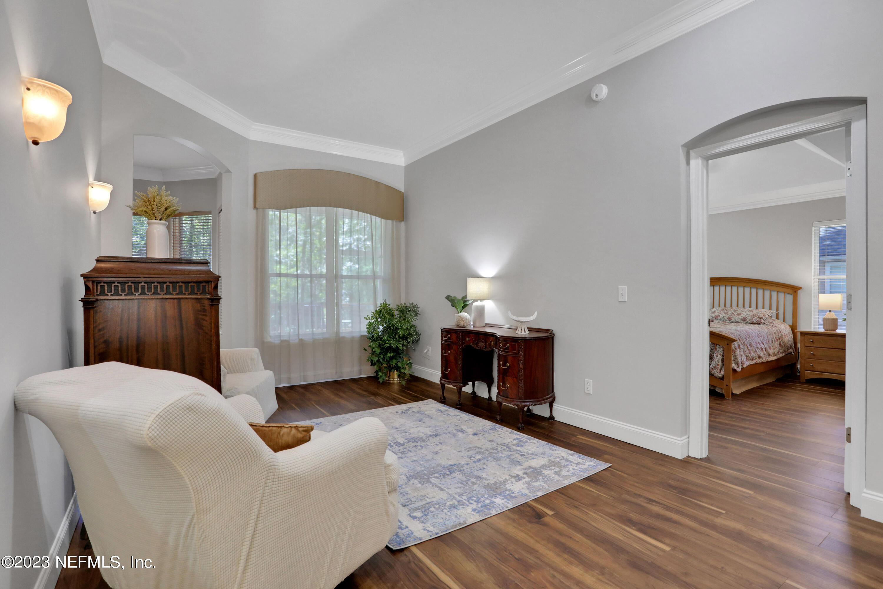 1180 MILL CREEK Drive
