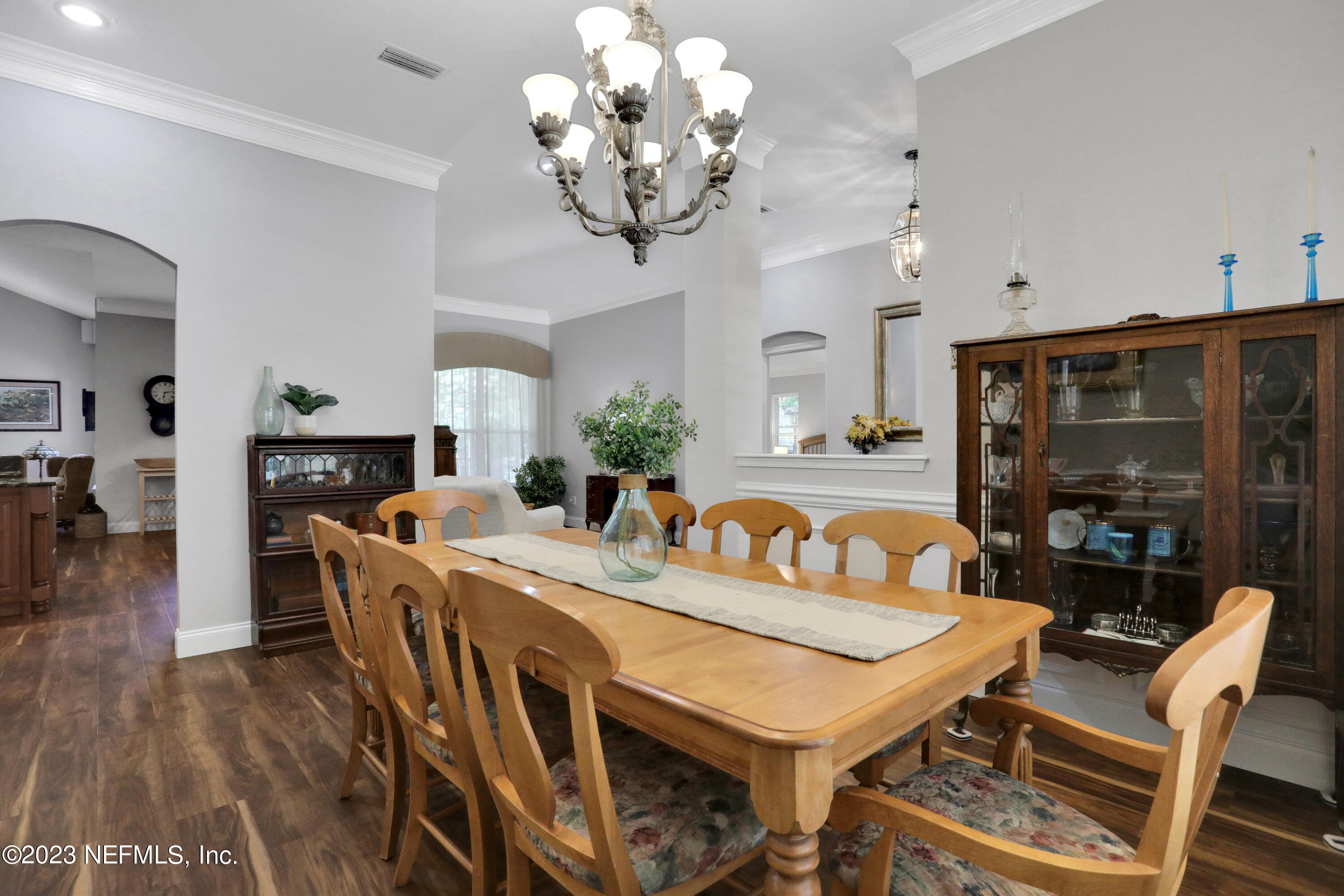 1180 MILL CREEK Drive