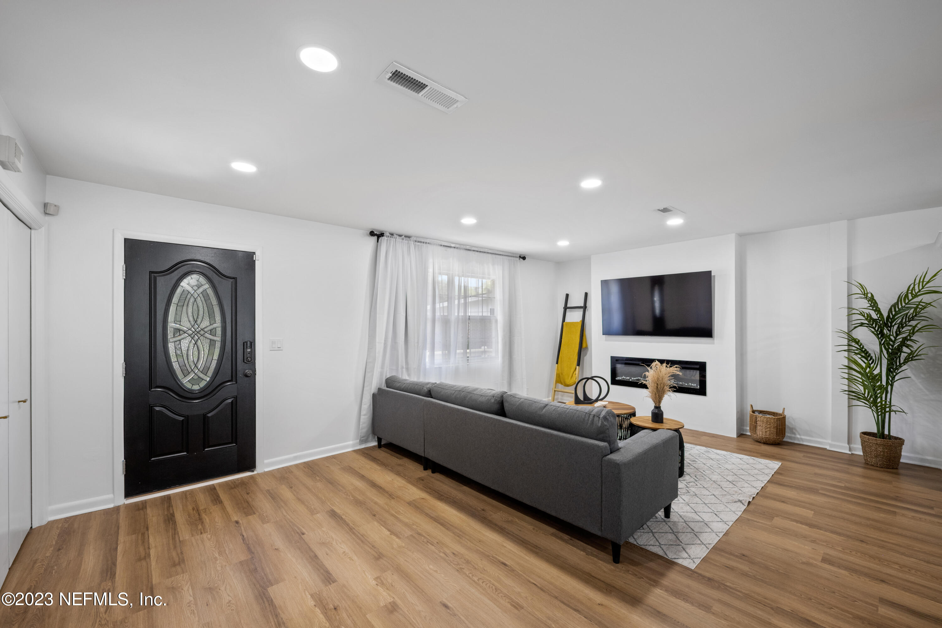 4411 HARTMAN Road