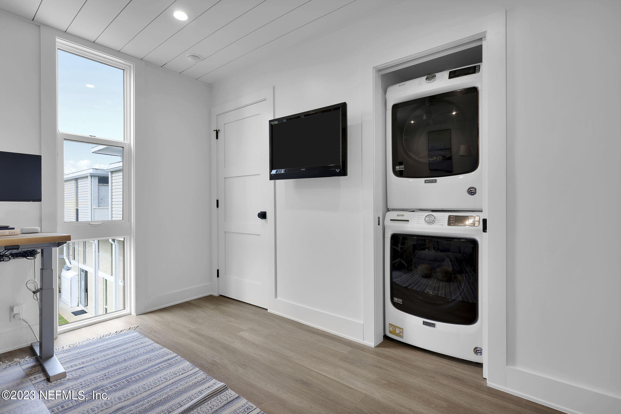901 OCEAN Boulevard, 91