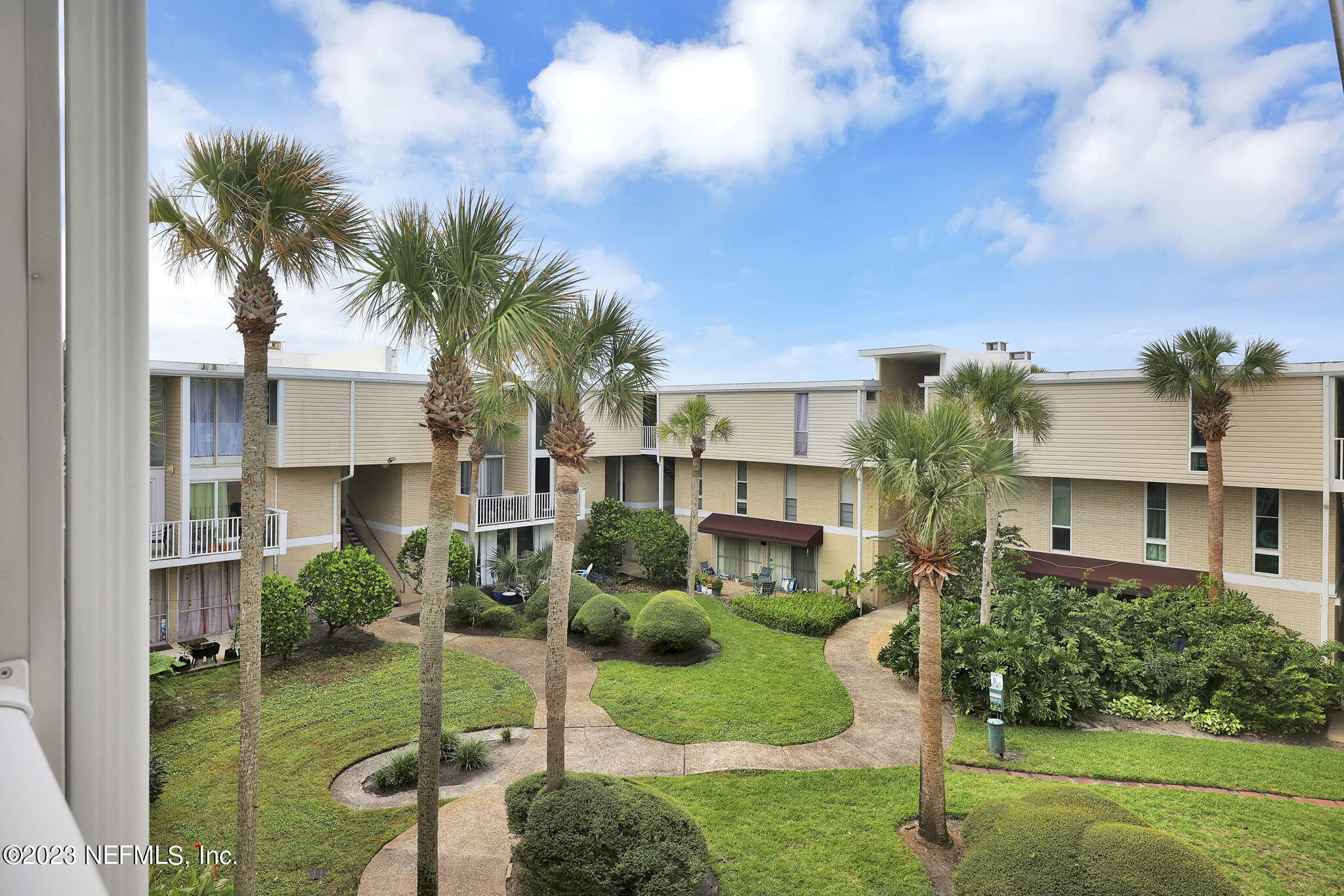 901 OCEAN Boulevard, 91