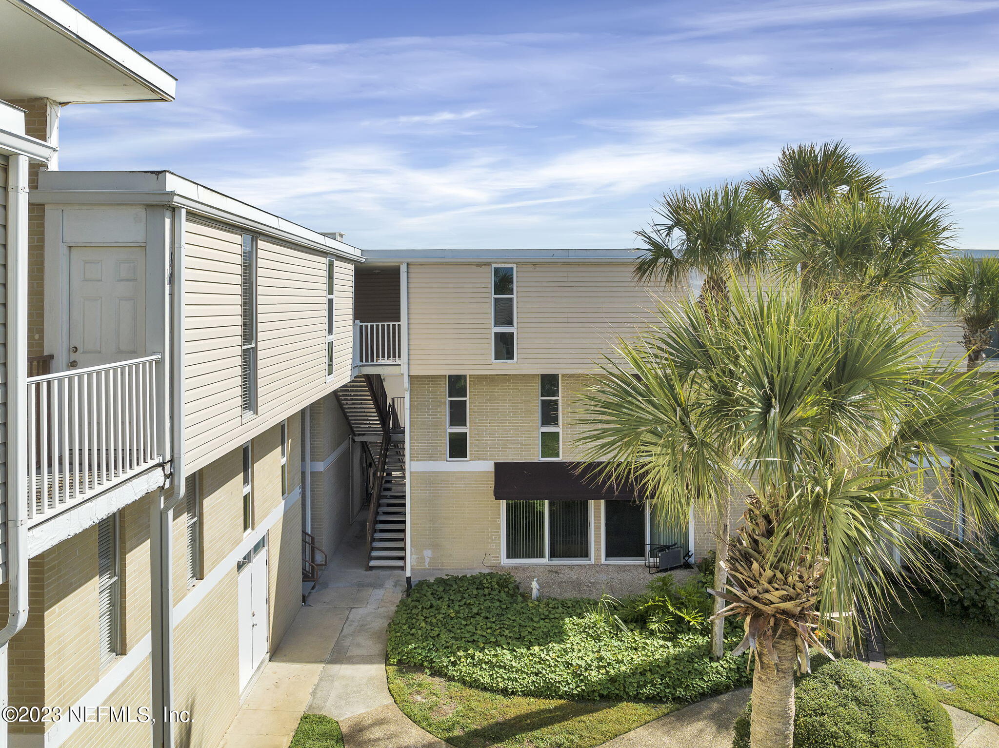 901 OCEAN Boulevard, 91