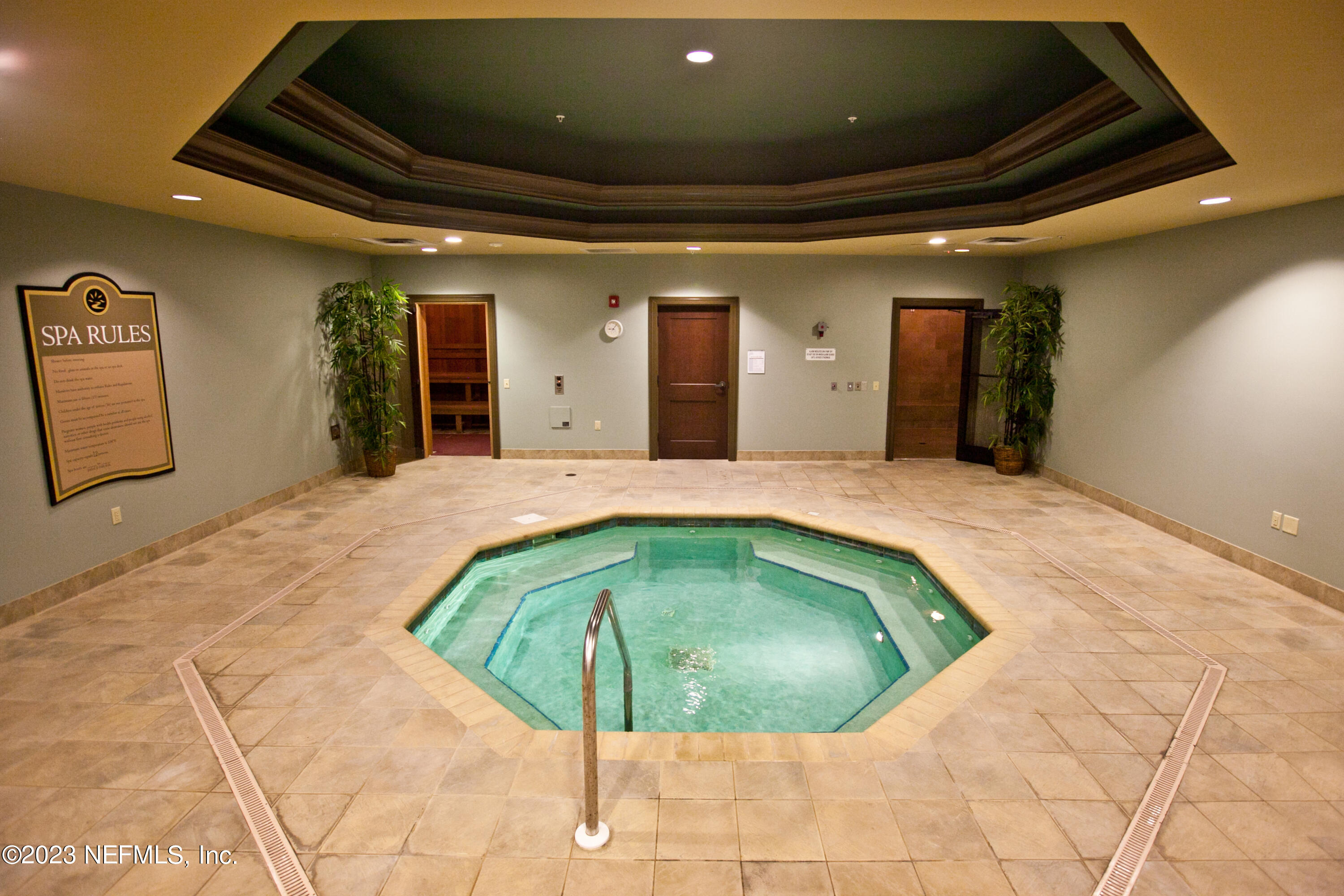 736 WANDERING WOODS Way