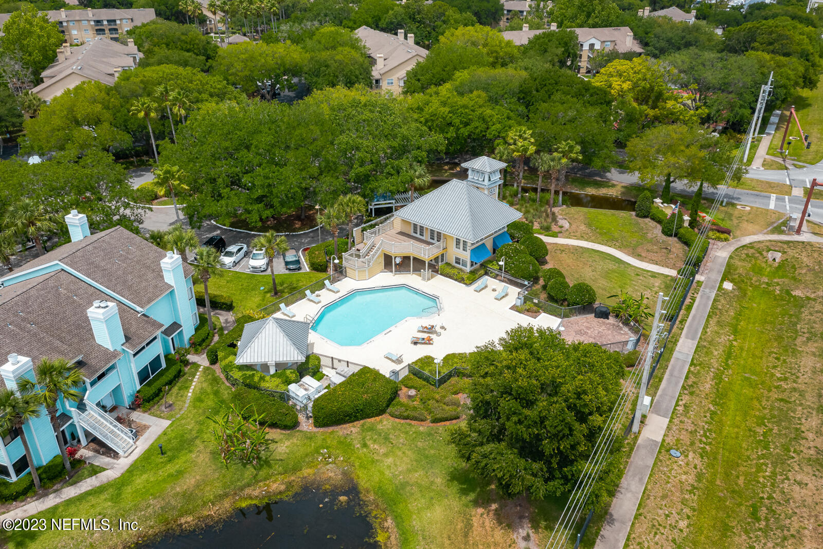 100 FAIRWAY PARK Boulevard, 201