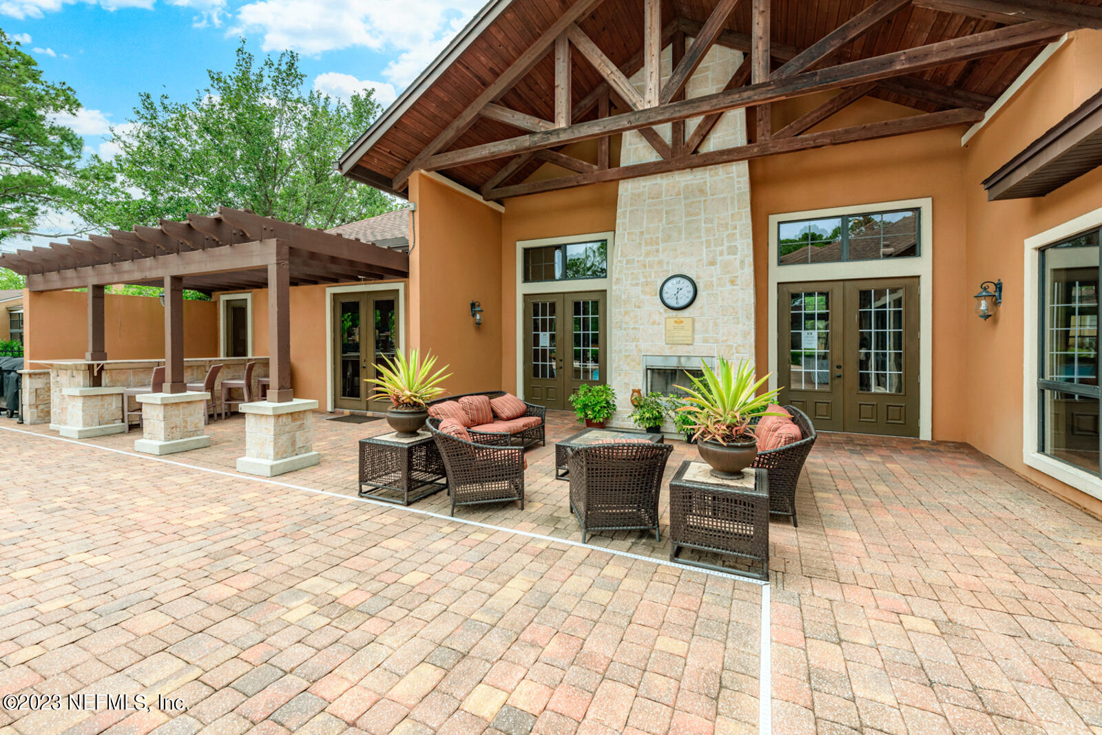 100 FAIRWAY PARK Boulevard, 201