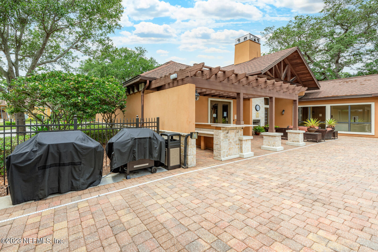 100 FAIRWAY PARK Boulevard, 201