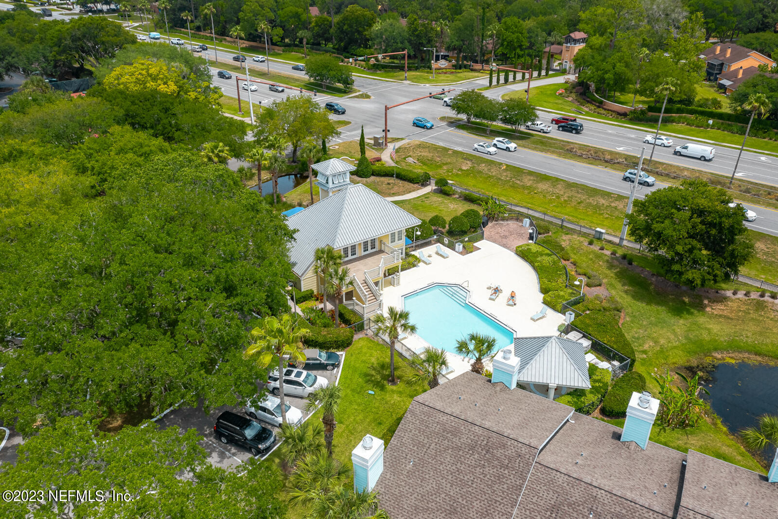 100 FAIRWAY PARK Boulevard, 201