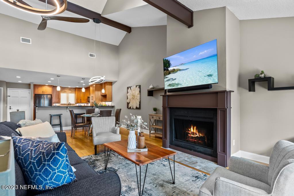 76 FISHERMANS COVE Road