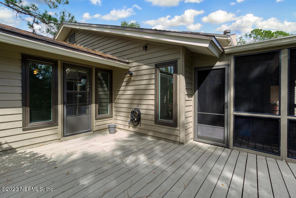 76 FISHERMANS COVE Road