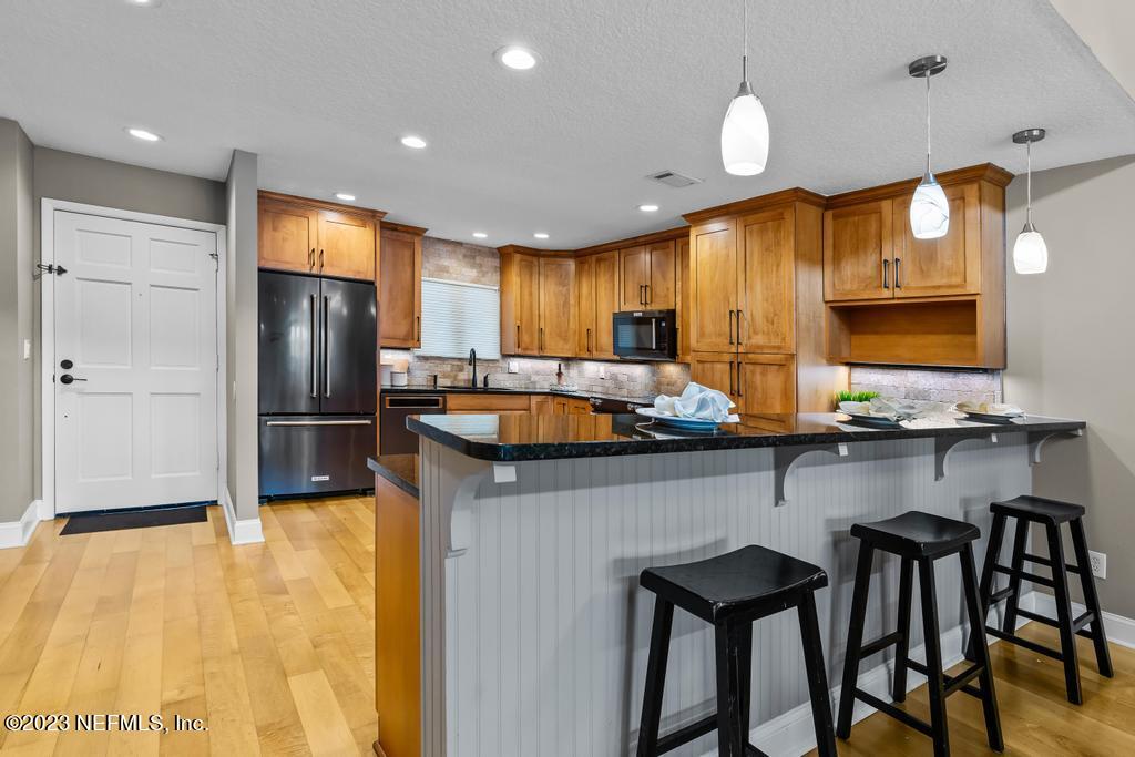 76 FISHERMANS COVE Road