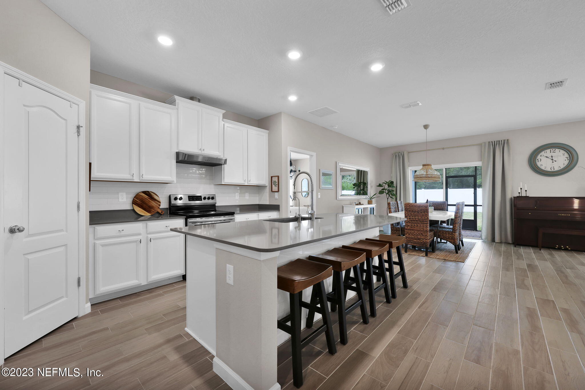 1790 MATHEWS MANOR Drive