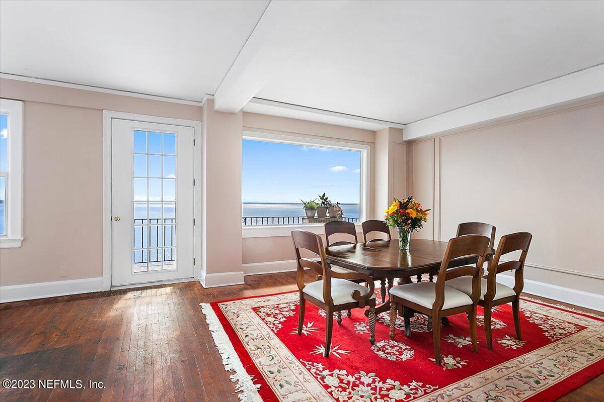 1846 MARGARET Street, 6B