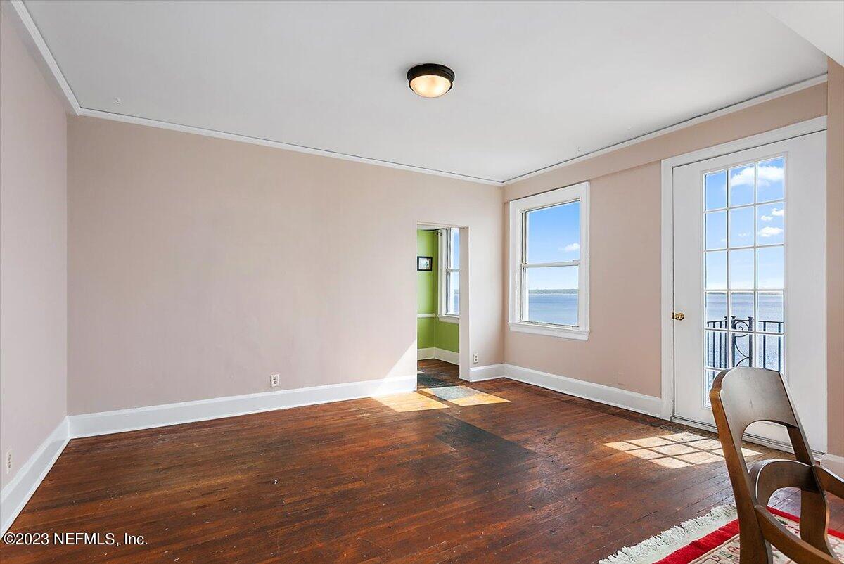 1846 MARGARET Street, 6B