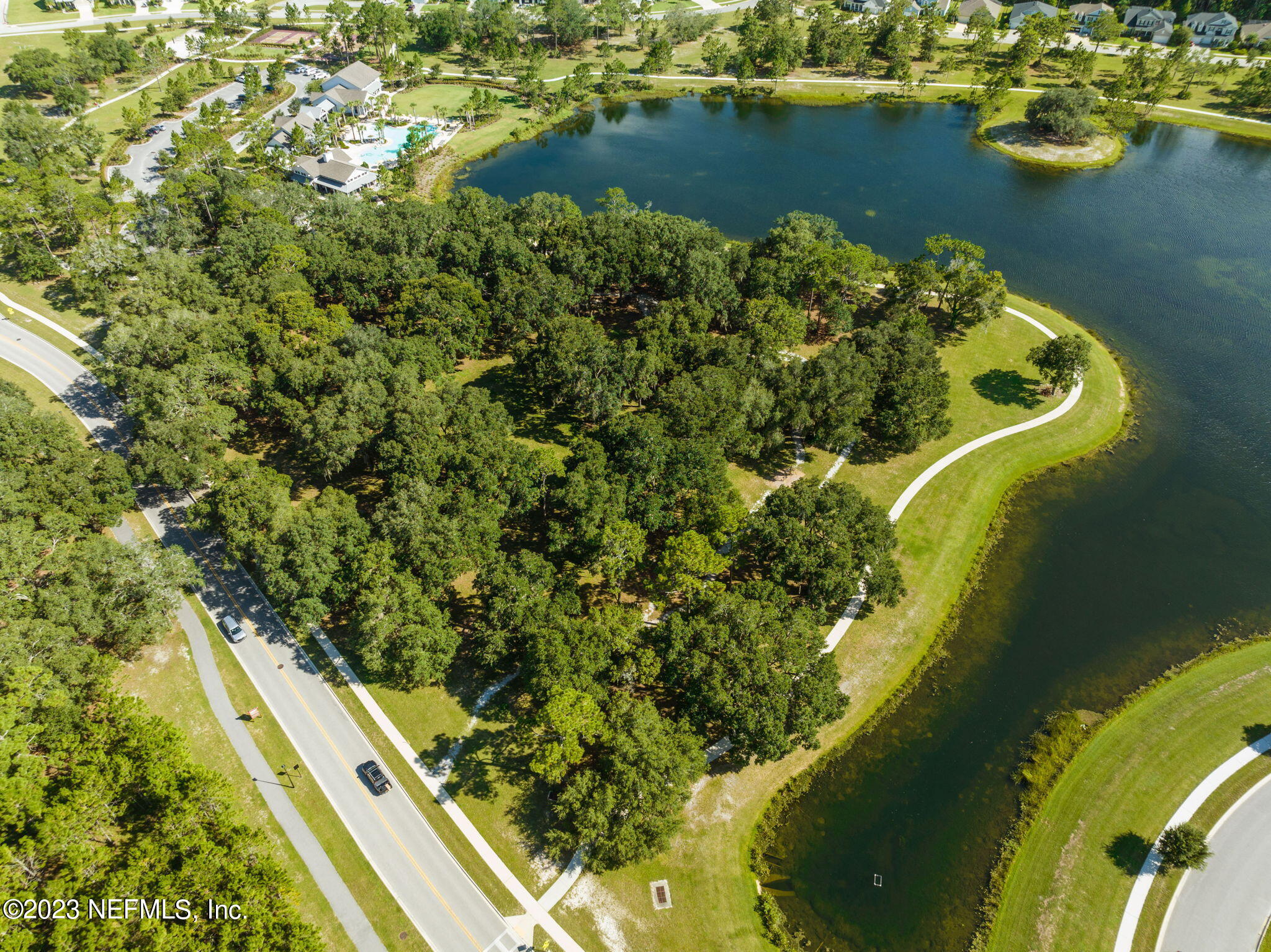360 BLOOMFIELD Way
