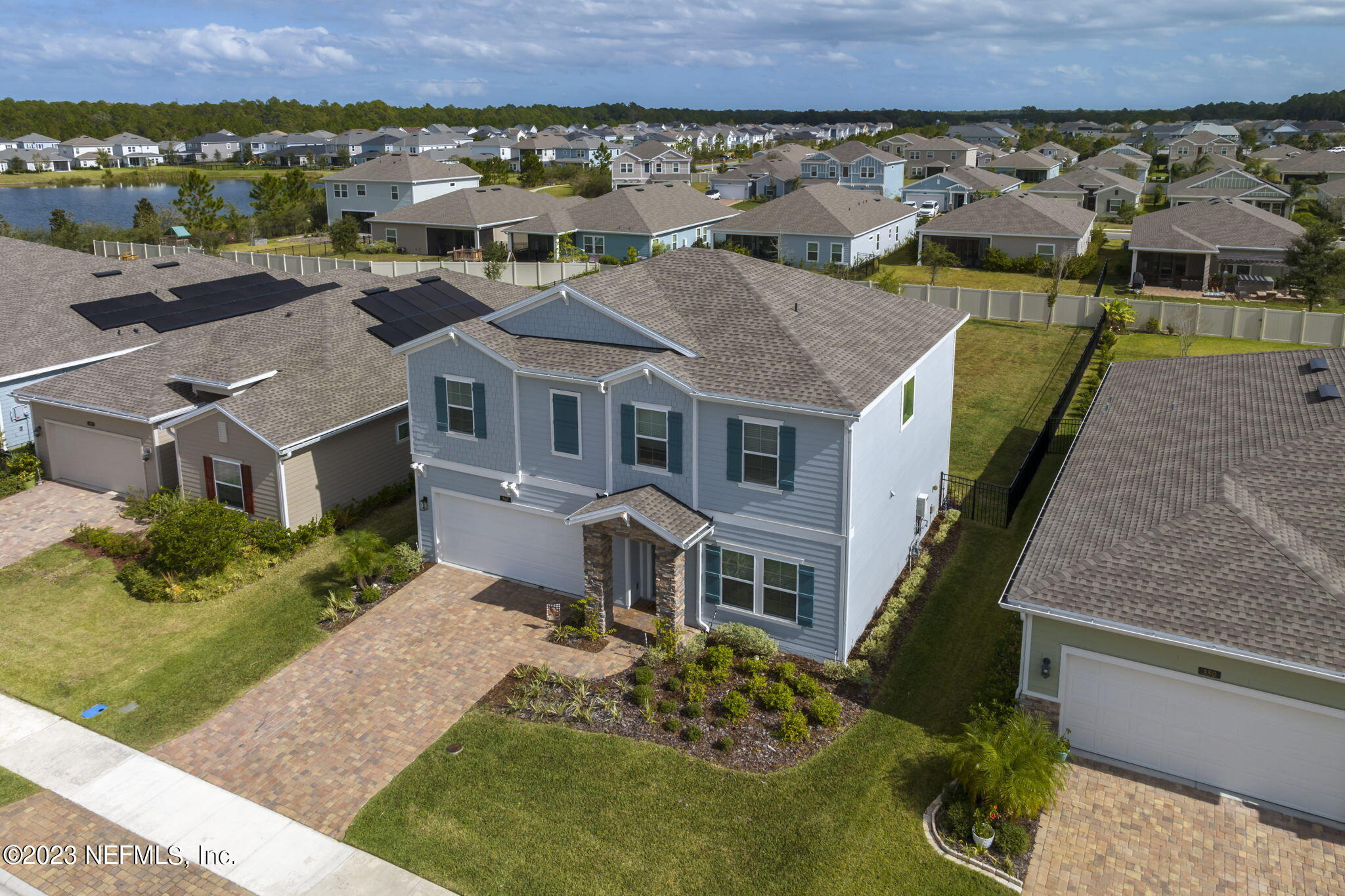 360 BLOOMFIELD Way