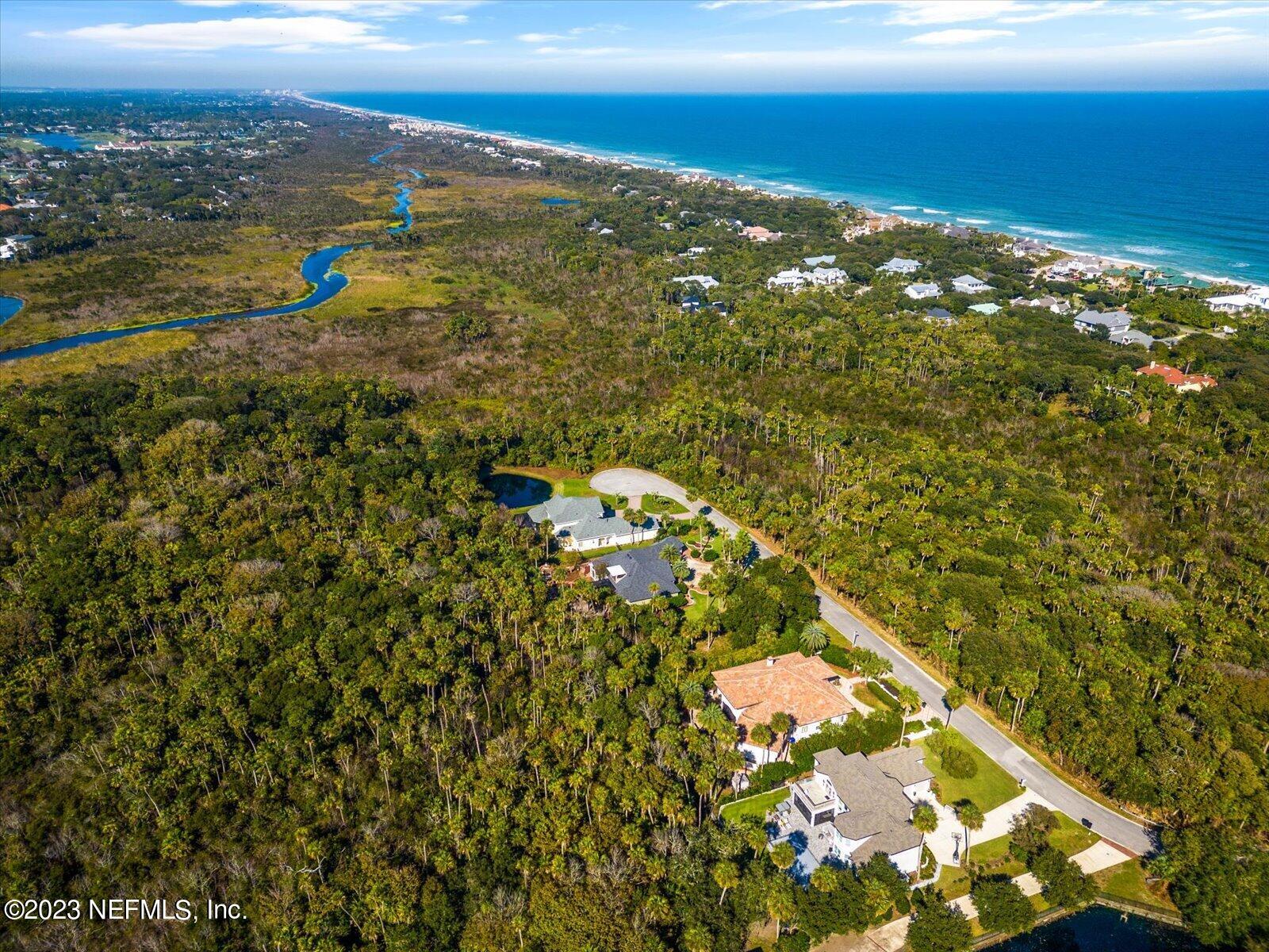 225 ISLE WAY Lane
