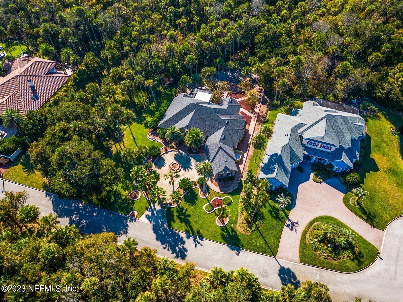 225 ISLE WAY Lane
