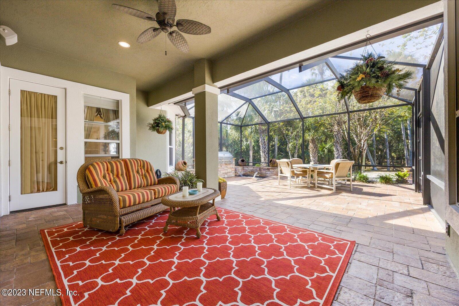 225 ISLE WAY Lane