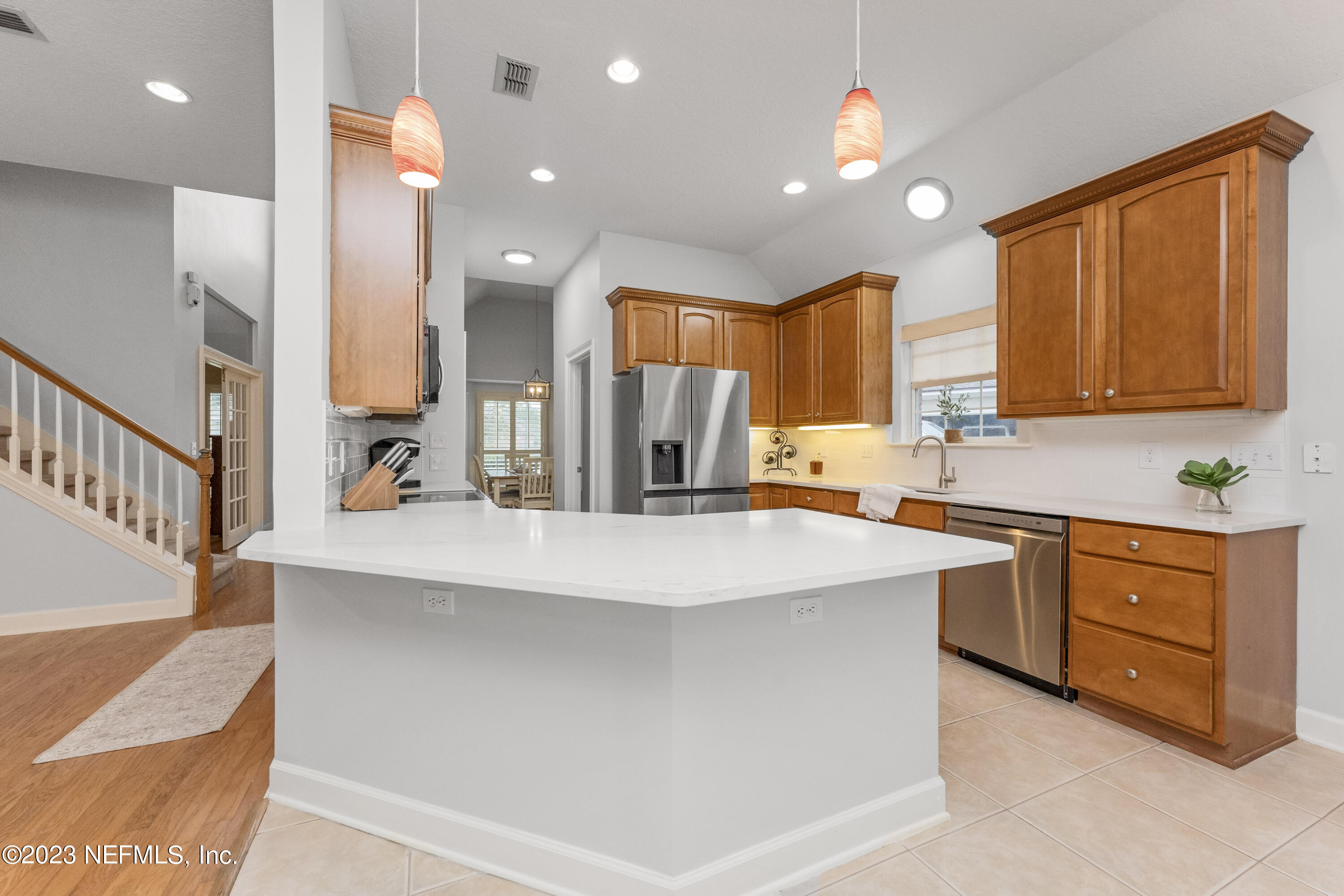 1408 S BURGANDY Trail