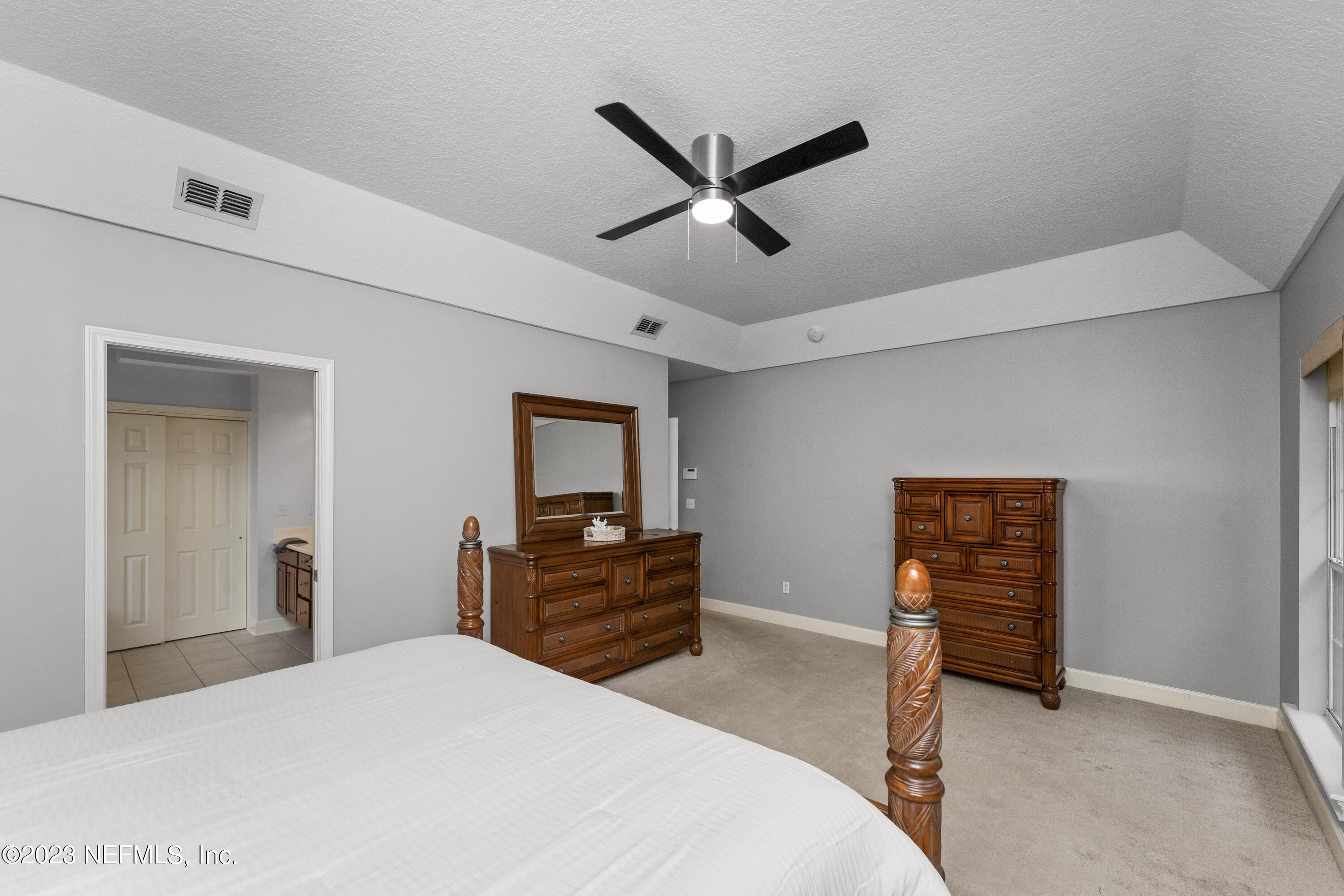 1408 S BURGANDY Trail