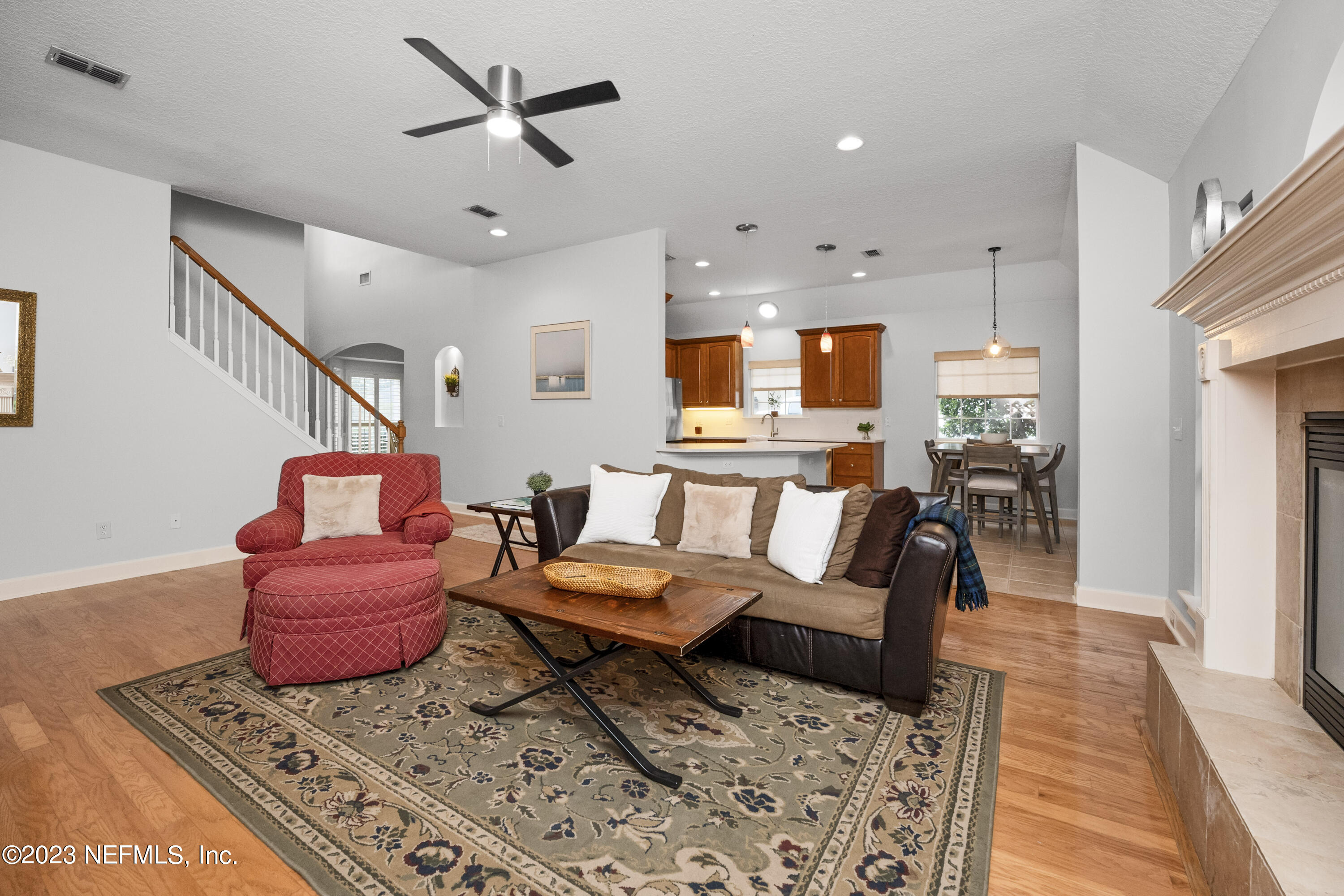 1408 S BURGANDY Trail