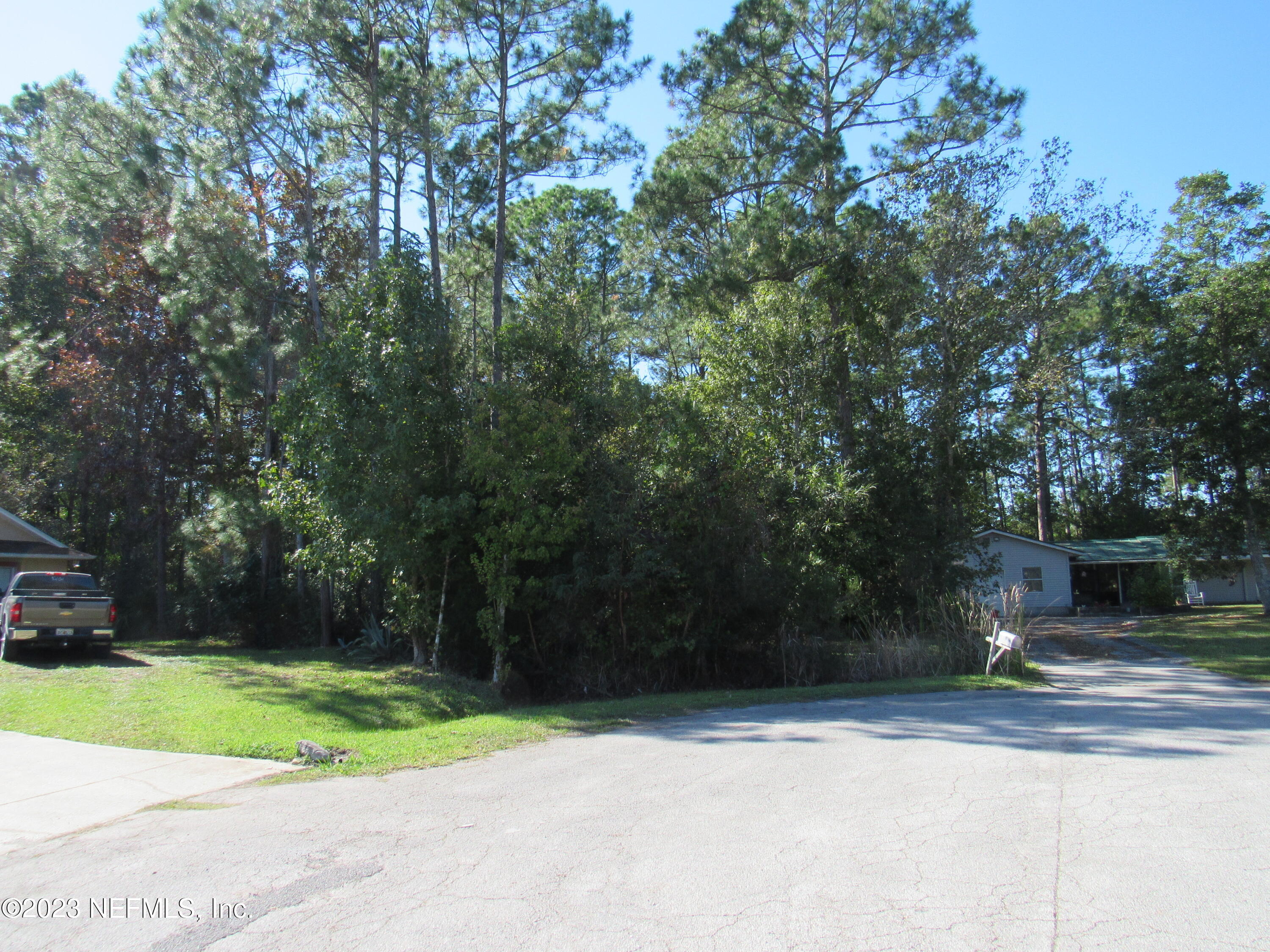 5161 GRACEWOOD Lane