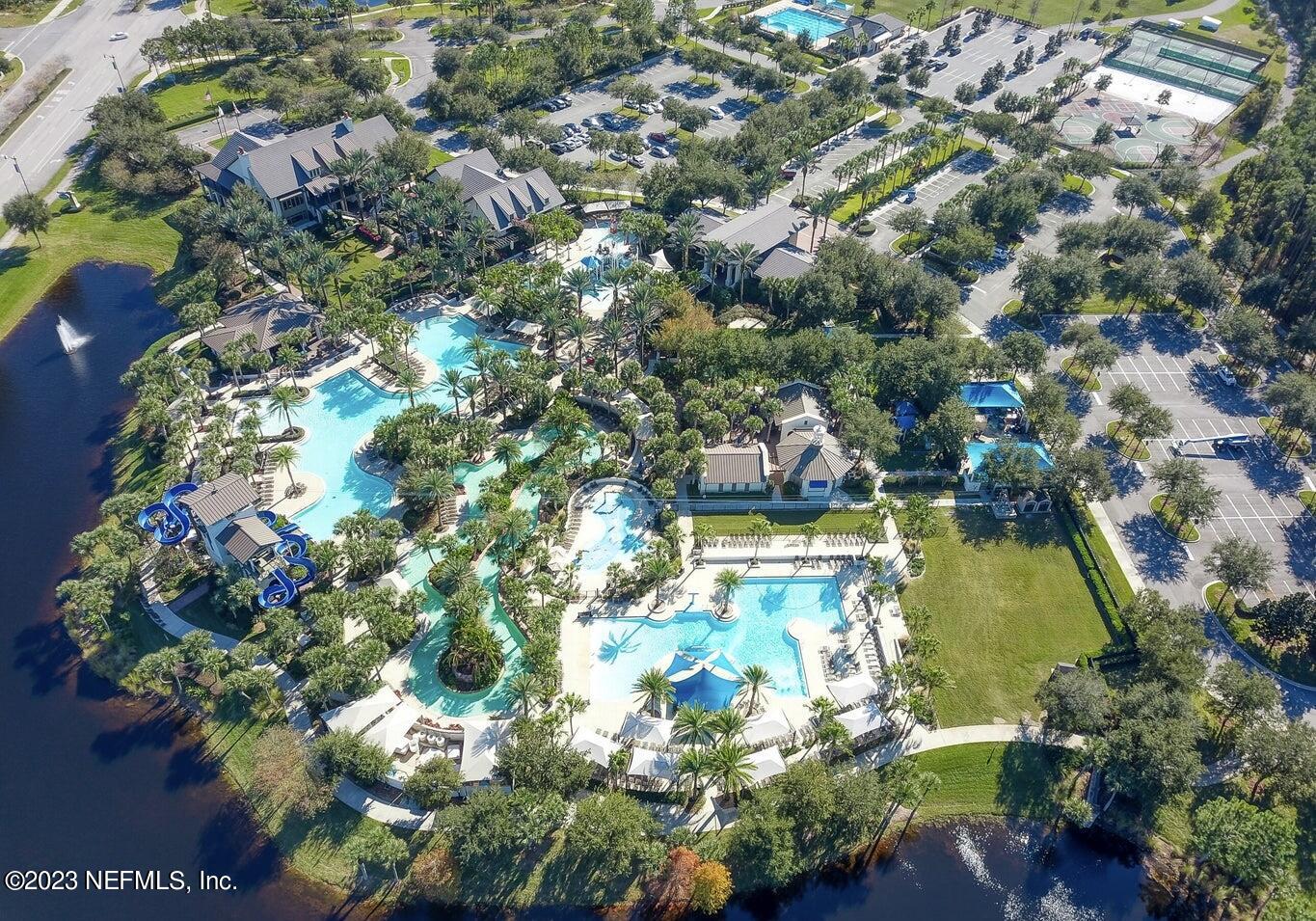 122 STATELY SHOALS Trail