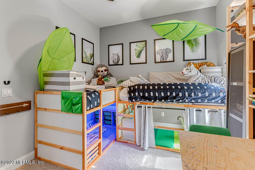 122 STATELY SHOALS Trail