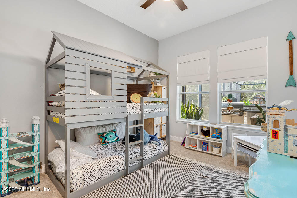 122 STATELY SHOALS Trail