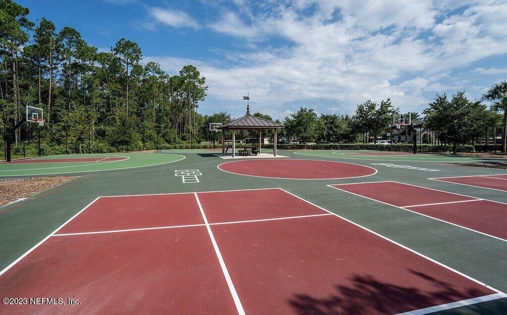 122 STATELY SHOALS Trail